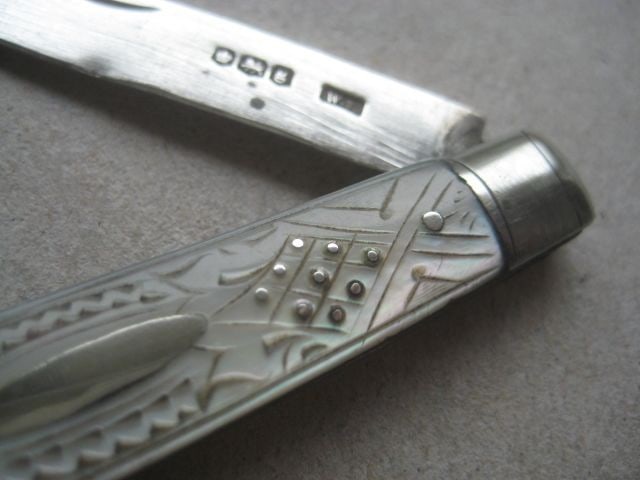 George V Mother of Pearl Hafted Silver Bladed Folding Fruit Knife - 4