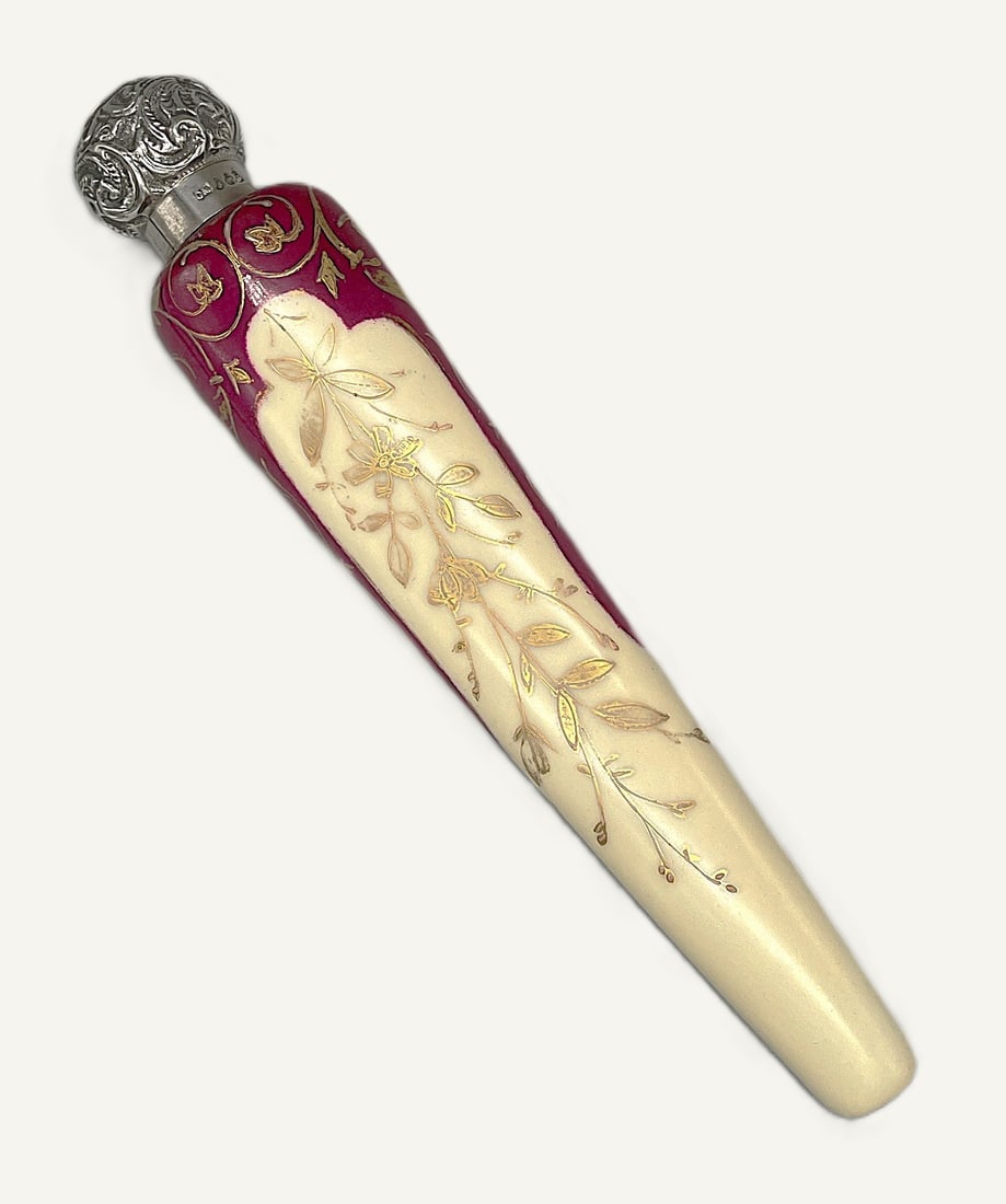 Late Victorian Scent Bottle - 2