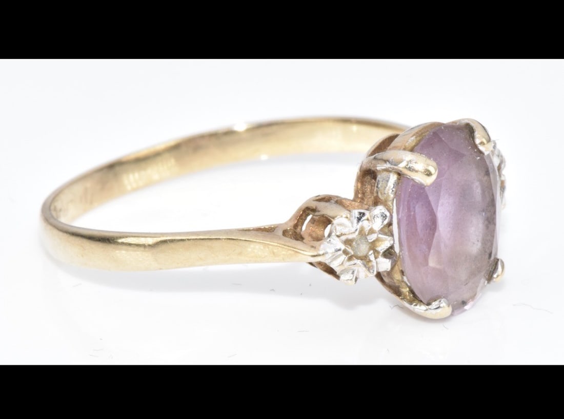 9 ct Gold Ring Set With 0.20ct An Amethyst and Diamonds, 1.6g, Size N - 2