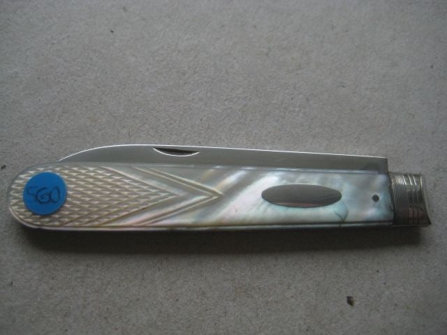 Victorian Mother of Pearl Hafted Silver Bladed Folding Fruit Knife - 8