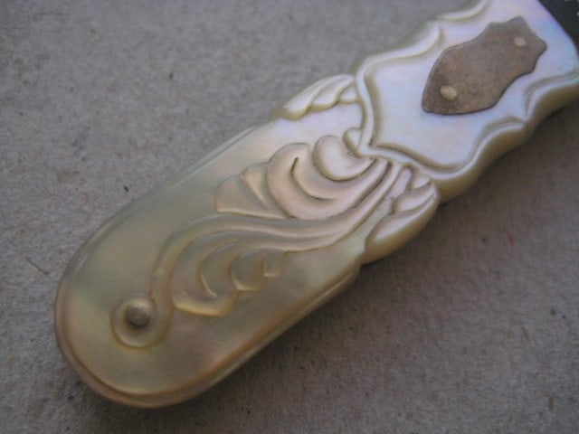 Victorian Mother of Pearl Hafted Silver Bladed Folding Fruit Knife - 4