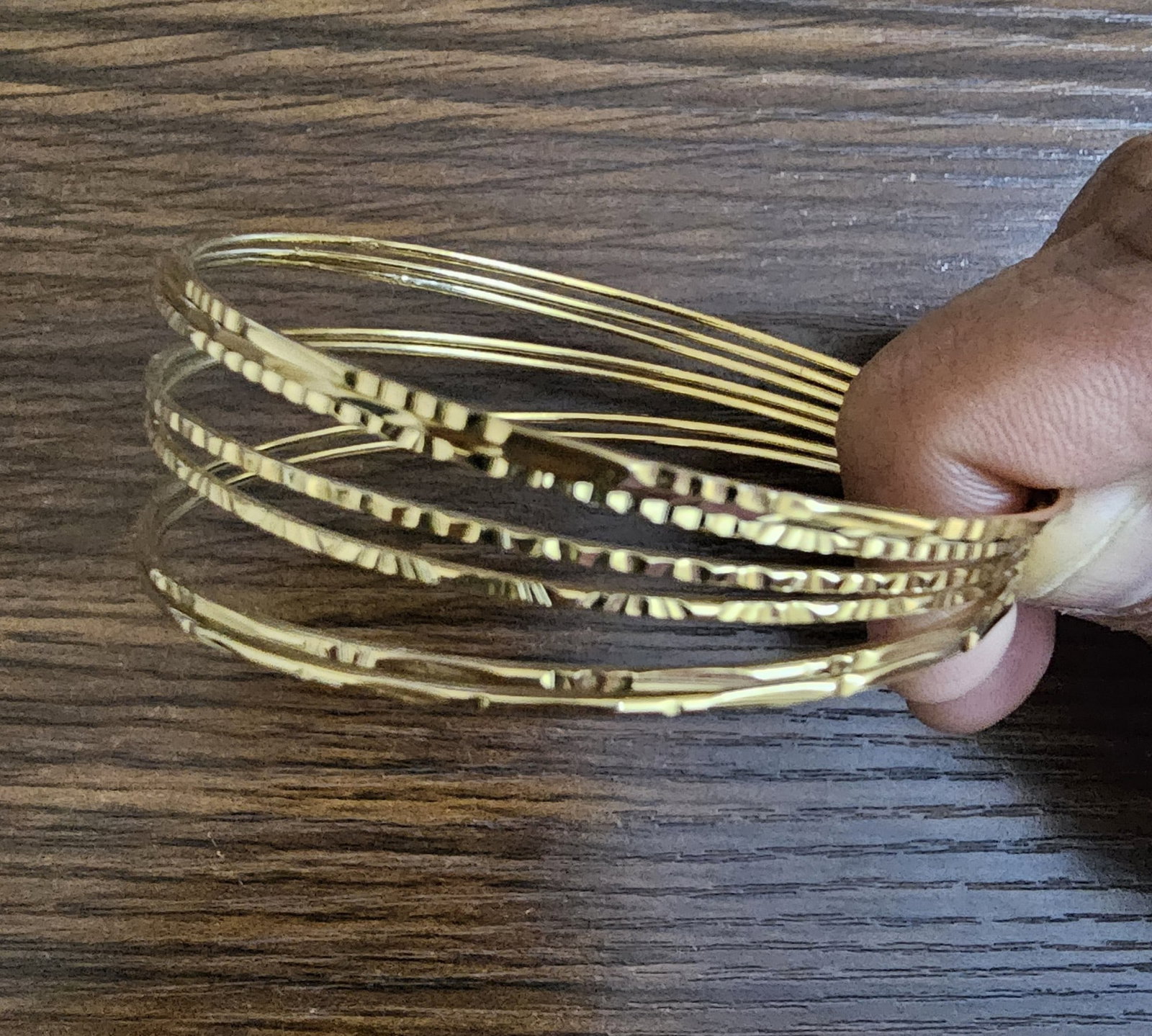 Title: Set of 7 Yellow Metal Bangles – Stylish Everyday Wear Description: Lovely set of seven  - 4