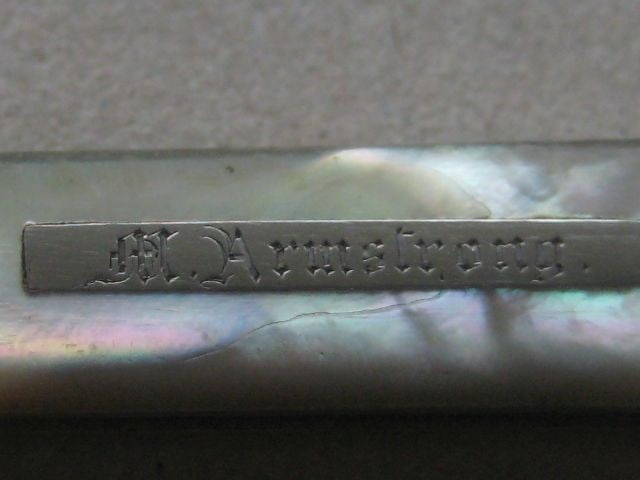 Victorian Mother of Pearl Hafted Matching Silver Bladed Folding Fruit Knife and Folding Fork - 7