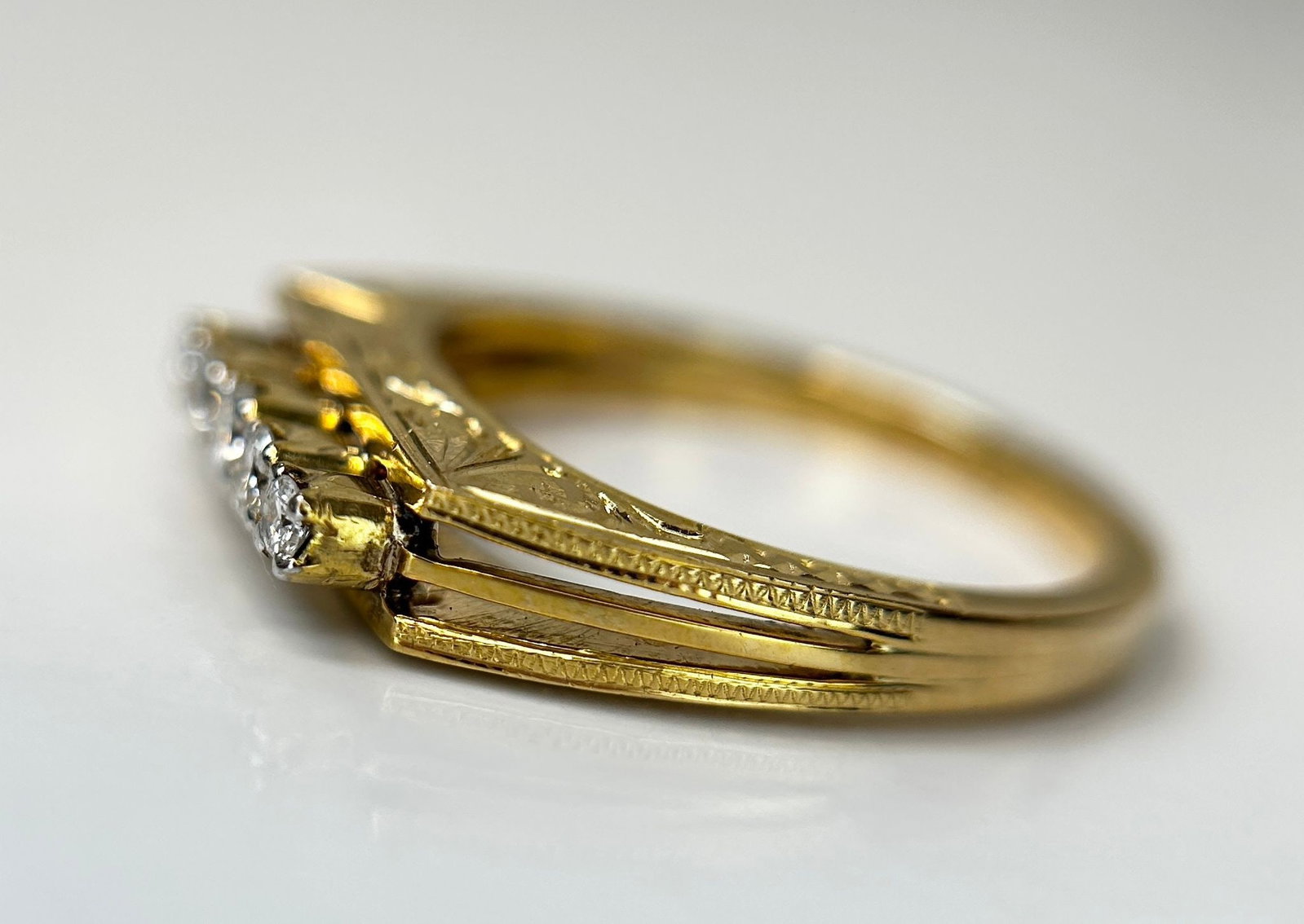 Beautiful Natural 0.18 CT VS Diamond Ring With 18k Gold - 4