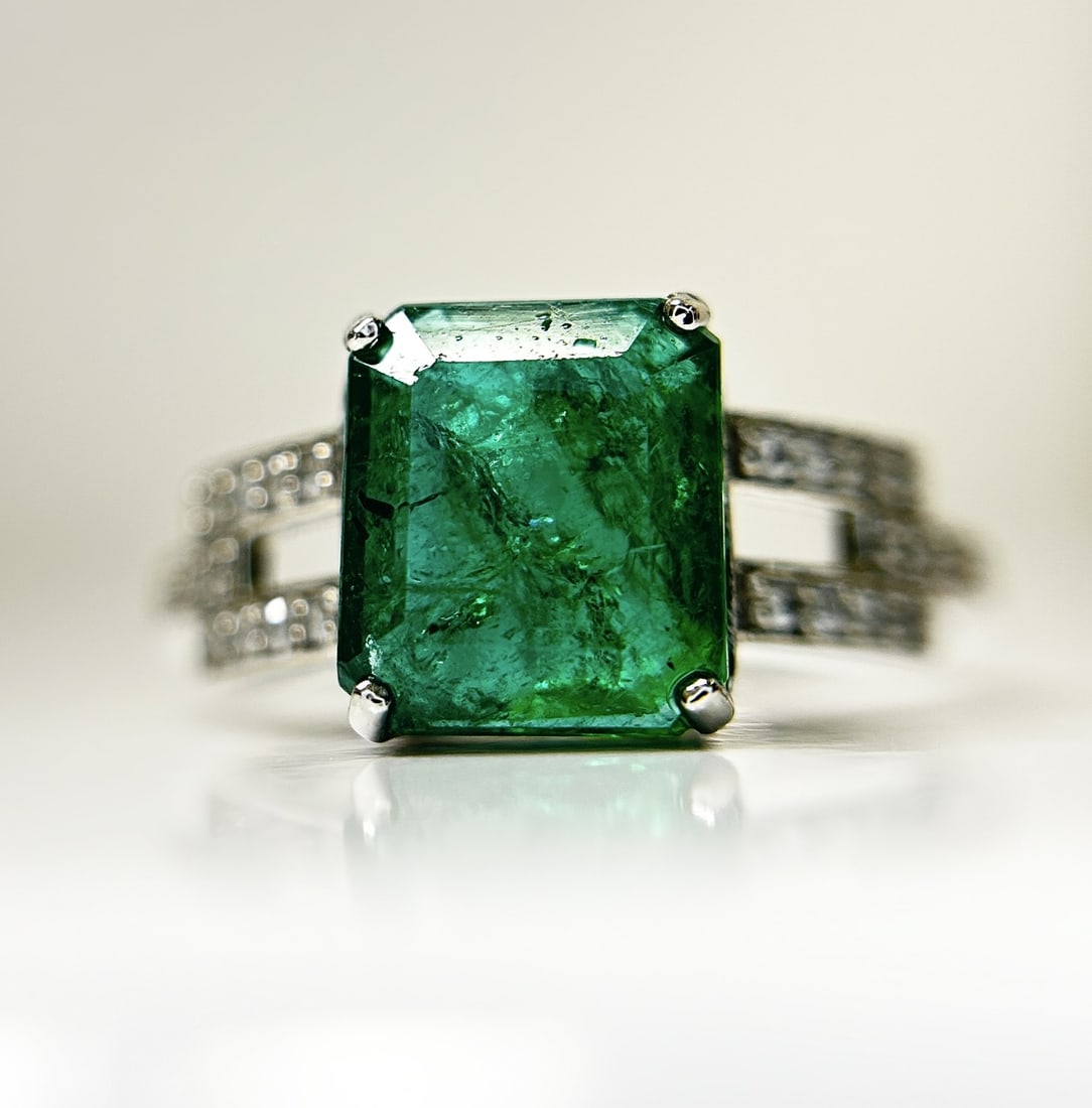 Beautiful Natural 2.64 CT Emerald Ring With Natural Diamonds & Platinum 950 - 3