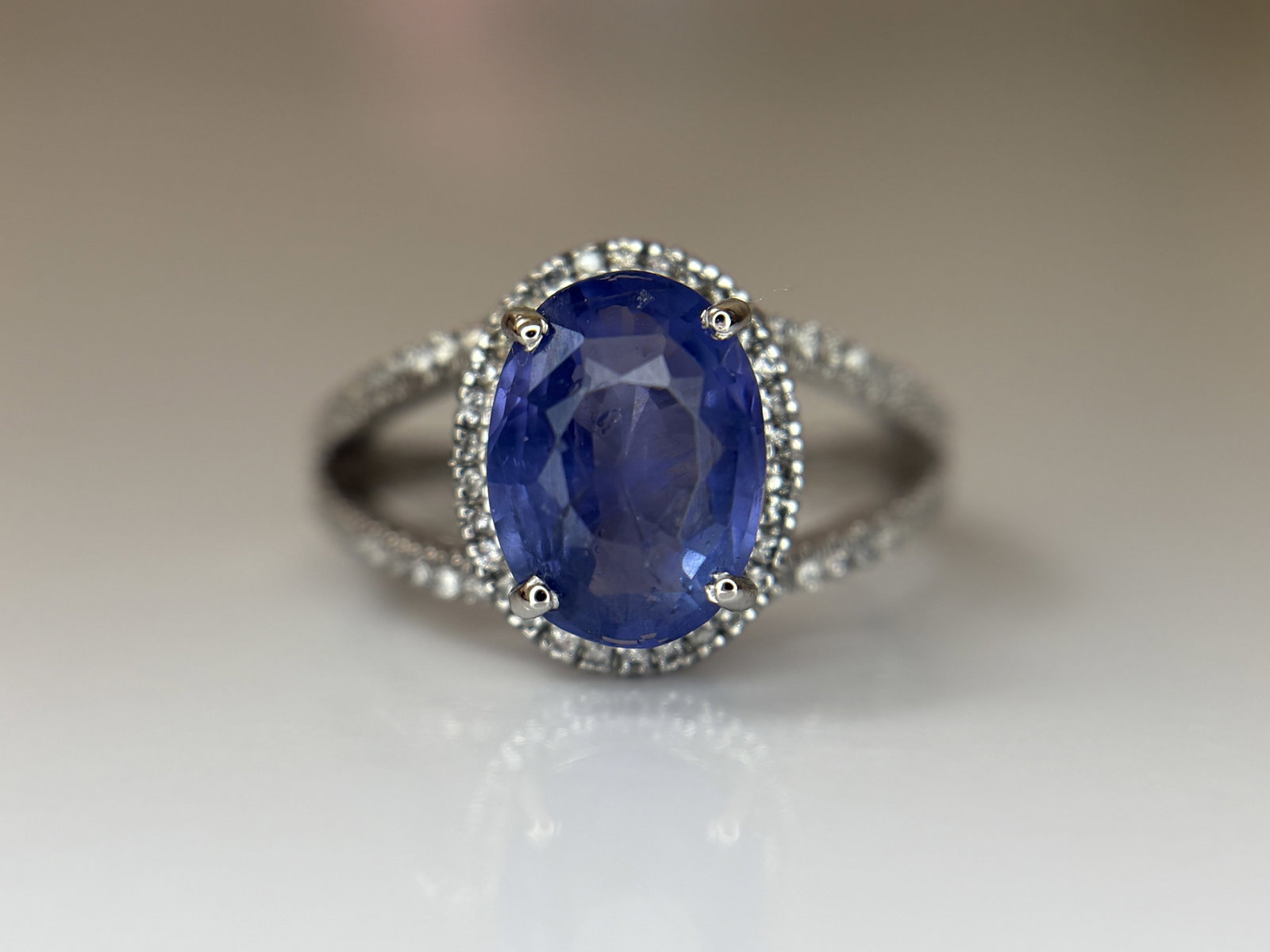 Beautiful 2.83 CT Natural Ceylon Cornflour Blue Sapphire Diamonds & 18k Gold - 3