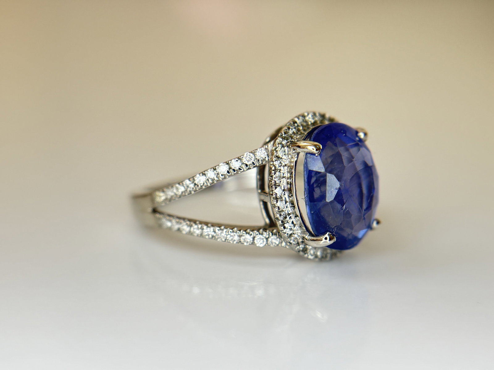 Beautiful 2.83 CT Natural Ceylon Cornflour Blue Sapphire Diamonds & 18k Gold - 7