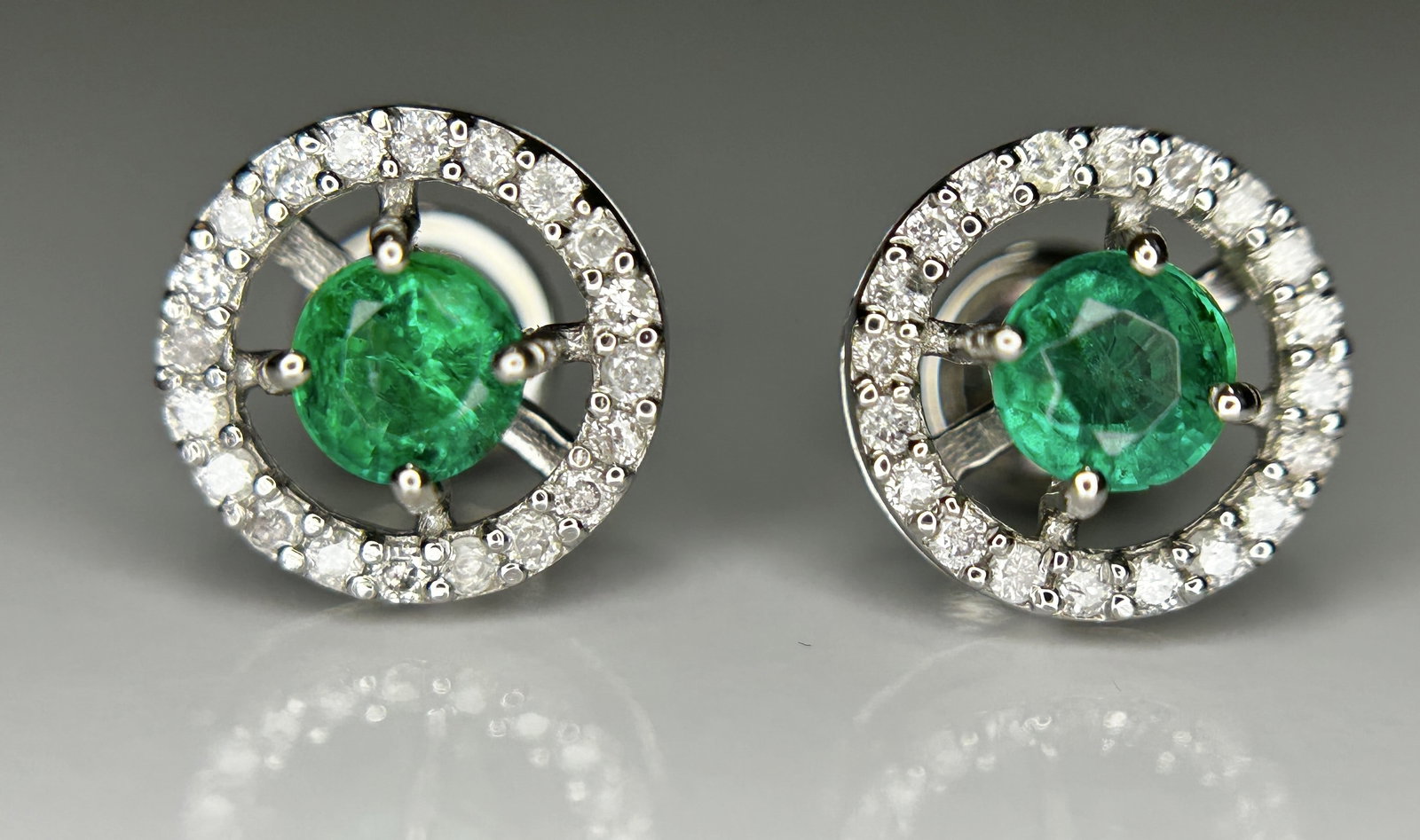 Beautiful 0.53ct Natural Emerald Halo Set Stud Earrings, Diamonds In Platinum 950: Title: Beautiful 0.53ct Natural Emerald Halo Set Stud Earrings, Diamonds In Platinum 950 Description: Beautiful Natural Emerald Halo Set Stud Earrings, Diamonds In Platinum 950 Description: Total