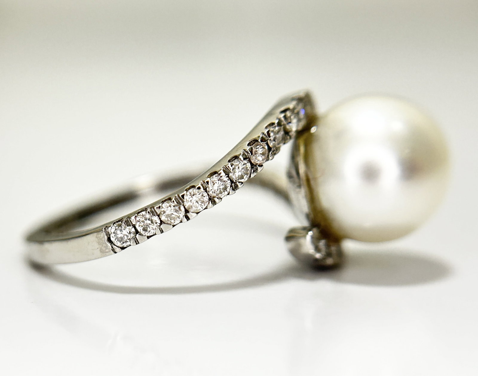 Beautiful 5.12 CT South Sea Pearl With Diamonds & 950 Platinum Ring - 6
