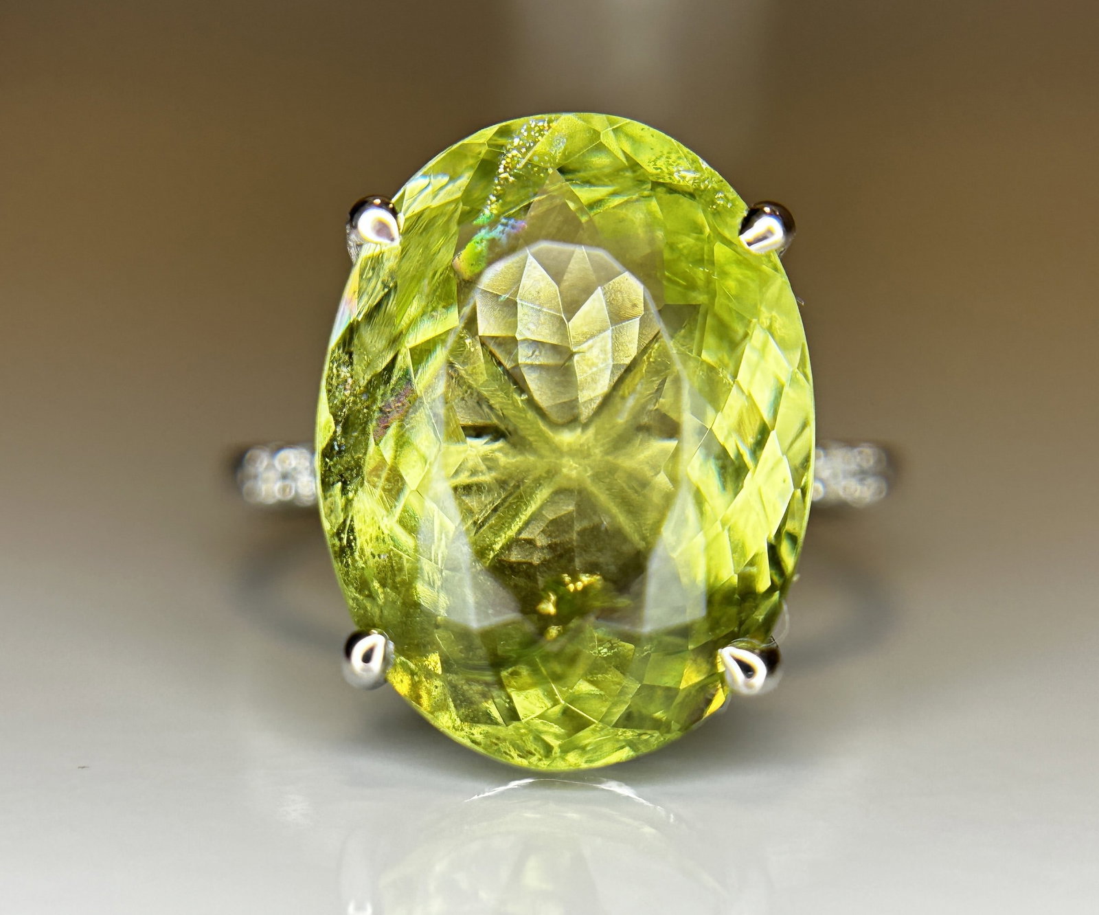 Beautiful 8.17 CT Natural Aquamarine Ring With Natural Diamonds & 18k White Gold (1 of 10)