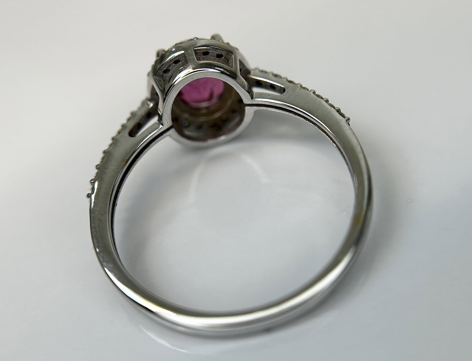 Beautiful Natural Tourmaline Rubellite Ring With Diamonds and 18k Gold - 5