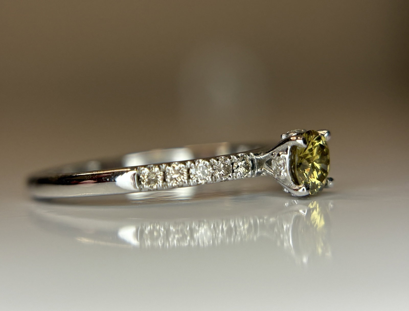 Beautiful 0.26 Ct Natural Champagne Solitaire Diamond & 18k Gold - 7