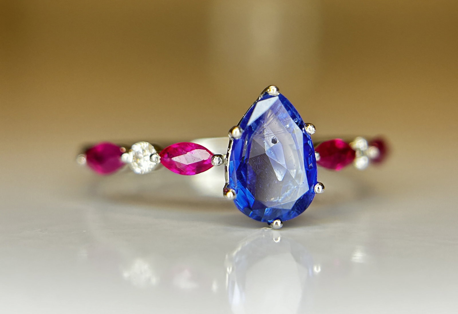 Beautiful 1.06 CT Unheated Burma Blue Sapphire With Burma Ruby, Natural Diamonds & 950 Platinum - 10
