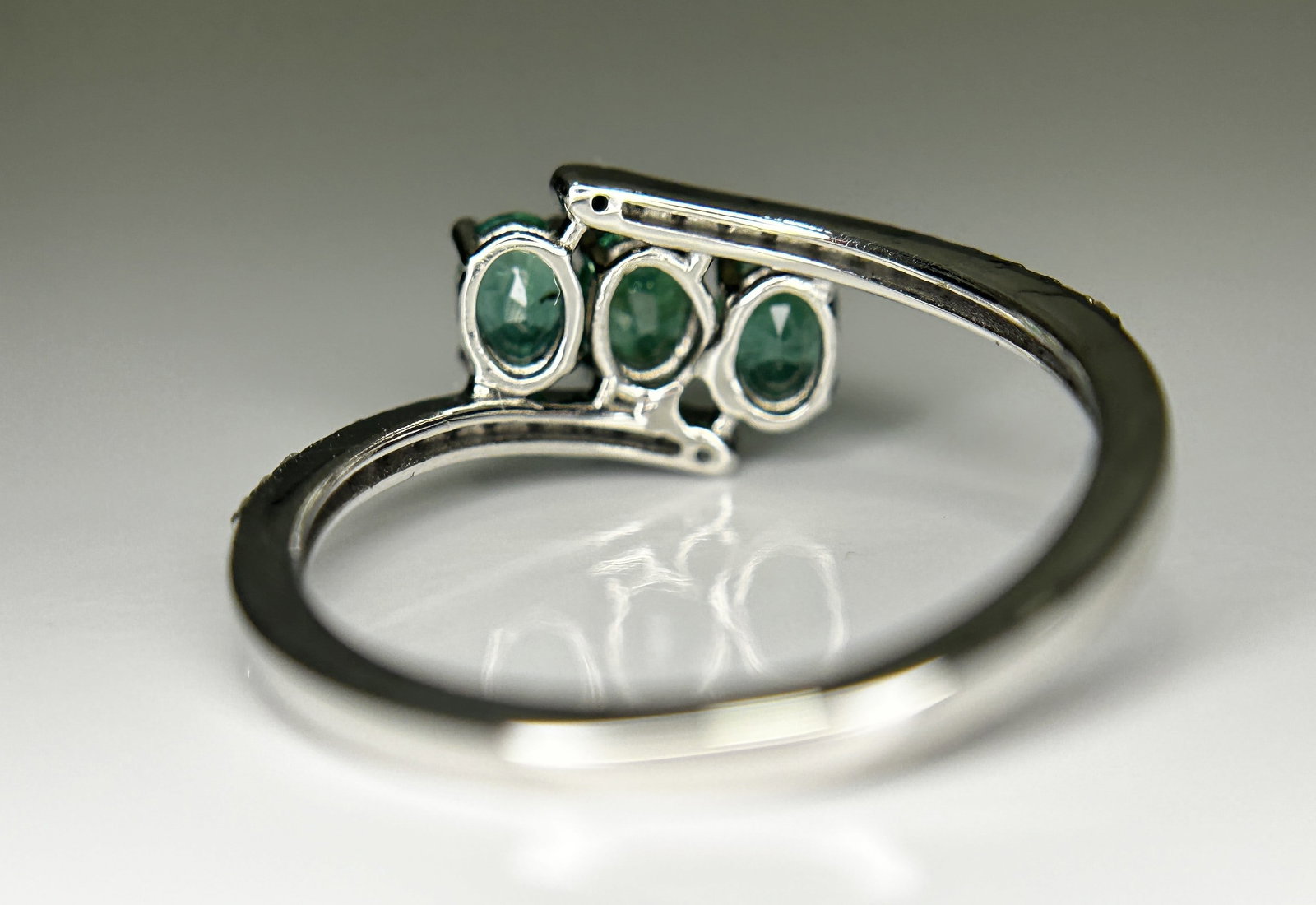 Beautiful 0.62Ct Natural Emerald Ring With Natural Diamonds & Platinum 950 - 5