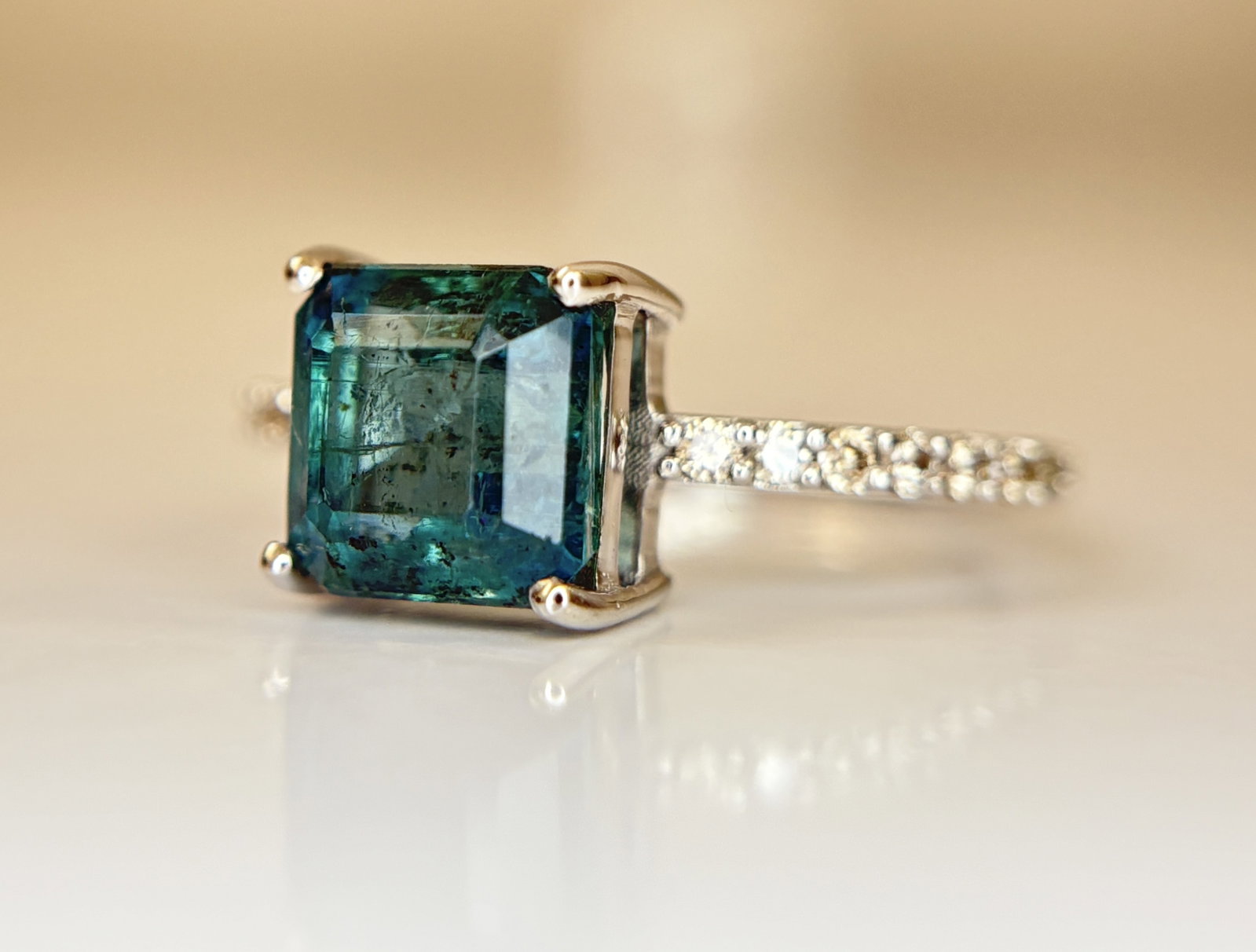 Beautiful 2.50 CT Natural Emerald Ring With Natural Diamonds & Platinum 950 - 2