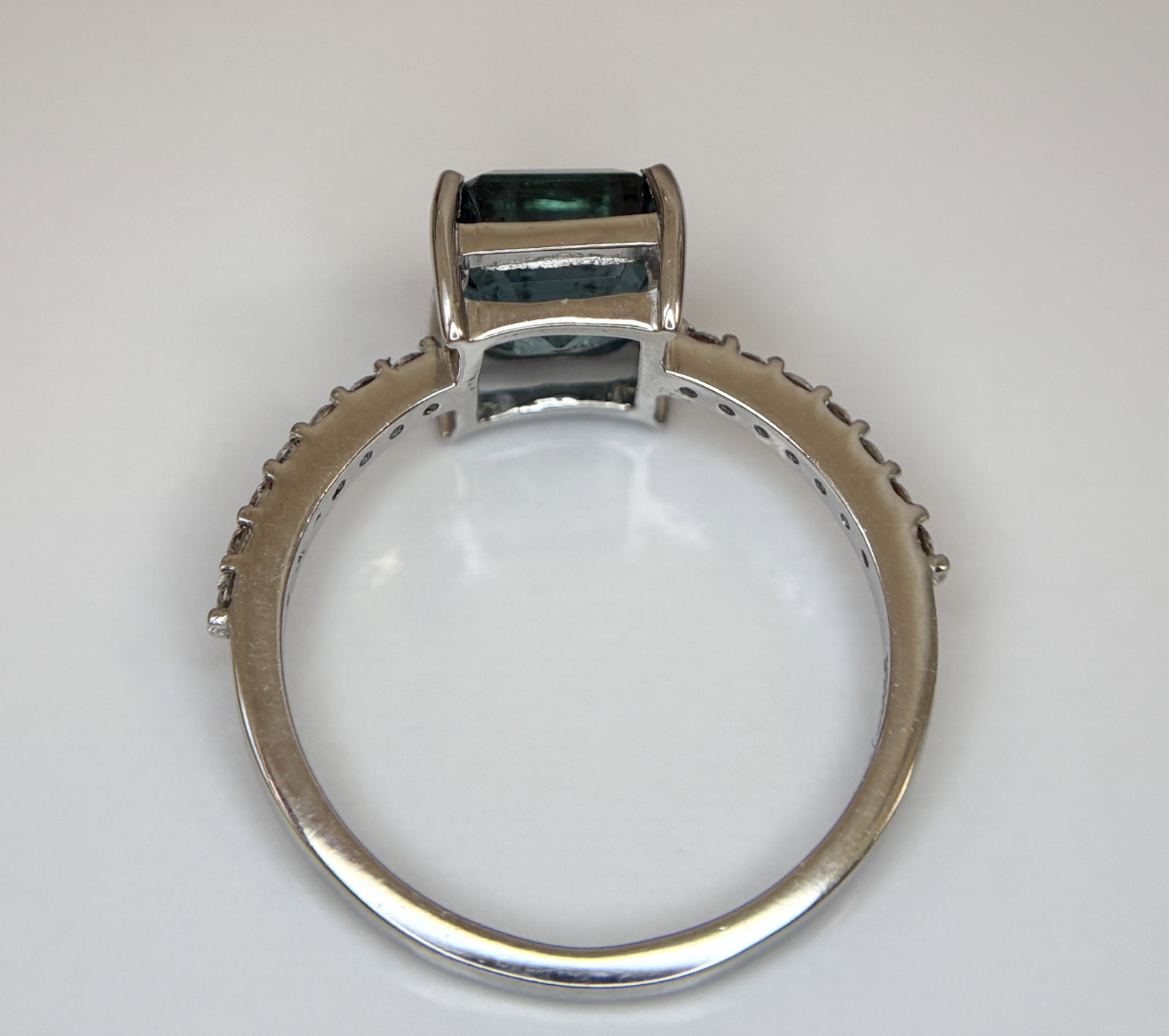Beautiful 2.50 CT Natural Emerald Ring With Natural Diamonds & Platinum 950 - 7