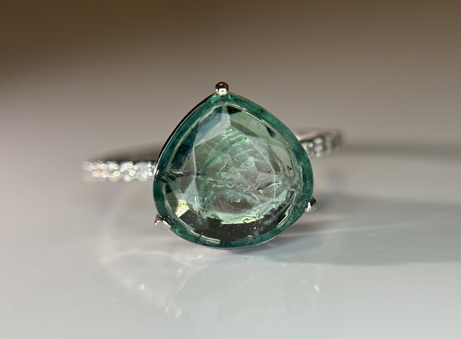 Beautiful 3.17 CT Natural Emerald Ring With Natural Diamonds & Platinum 950 - 2