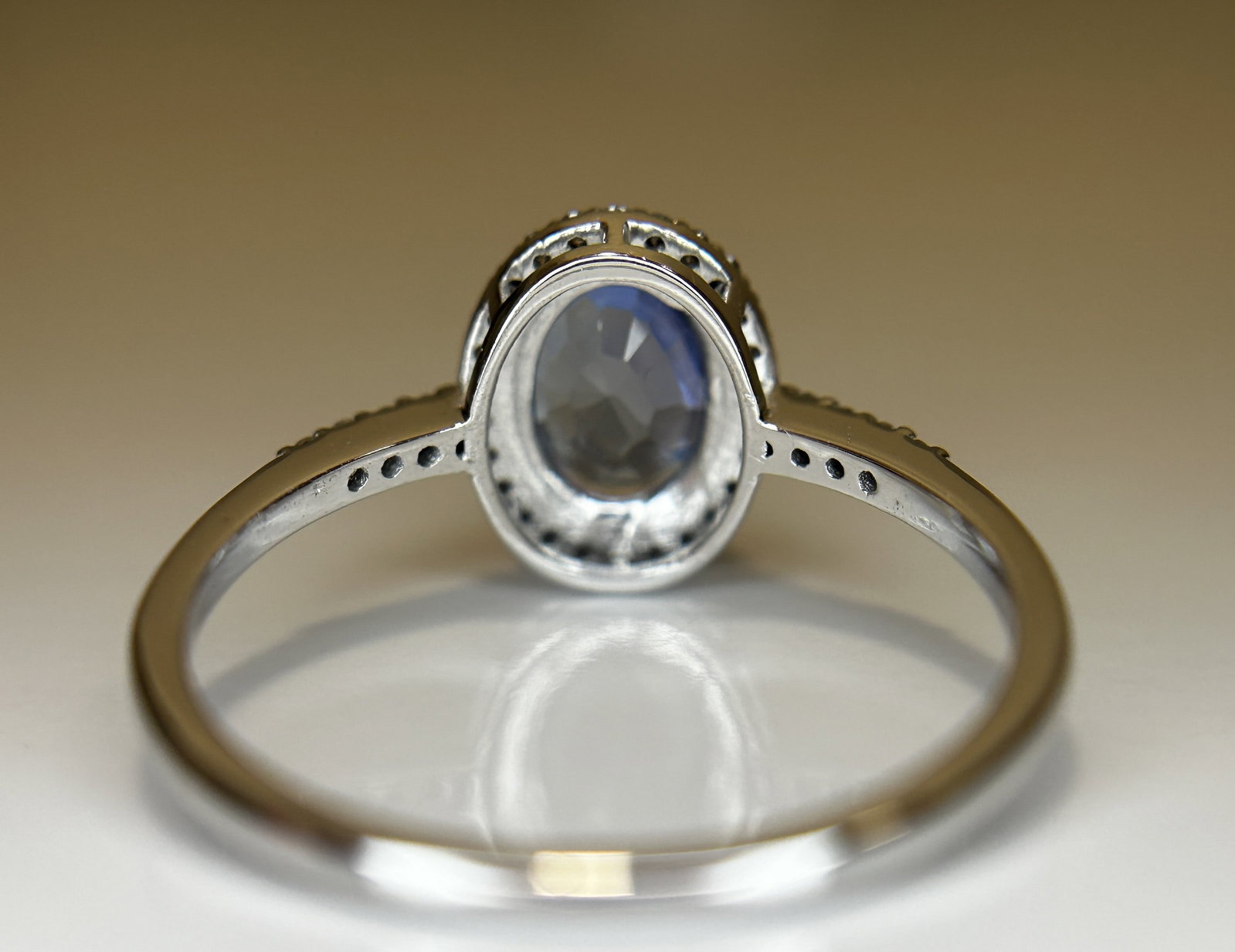 Beautiful 1.73CT Unheated Ceylon Cornflour Blue Sapphire Diamonds & 18k Gold - 6