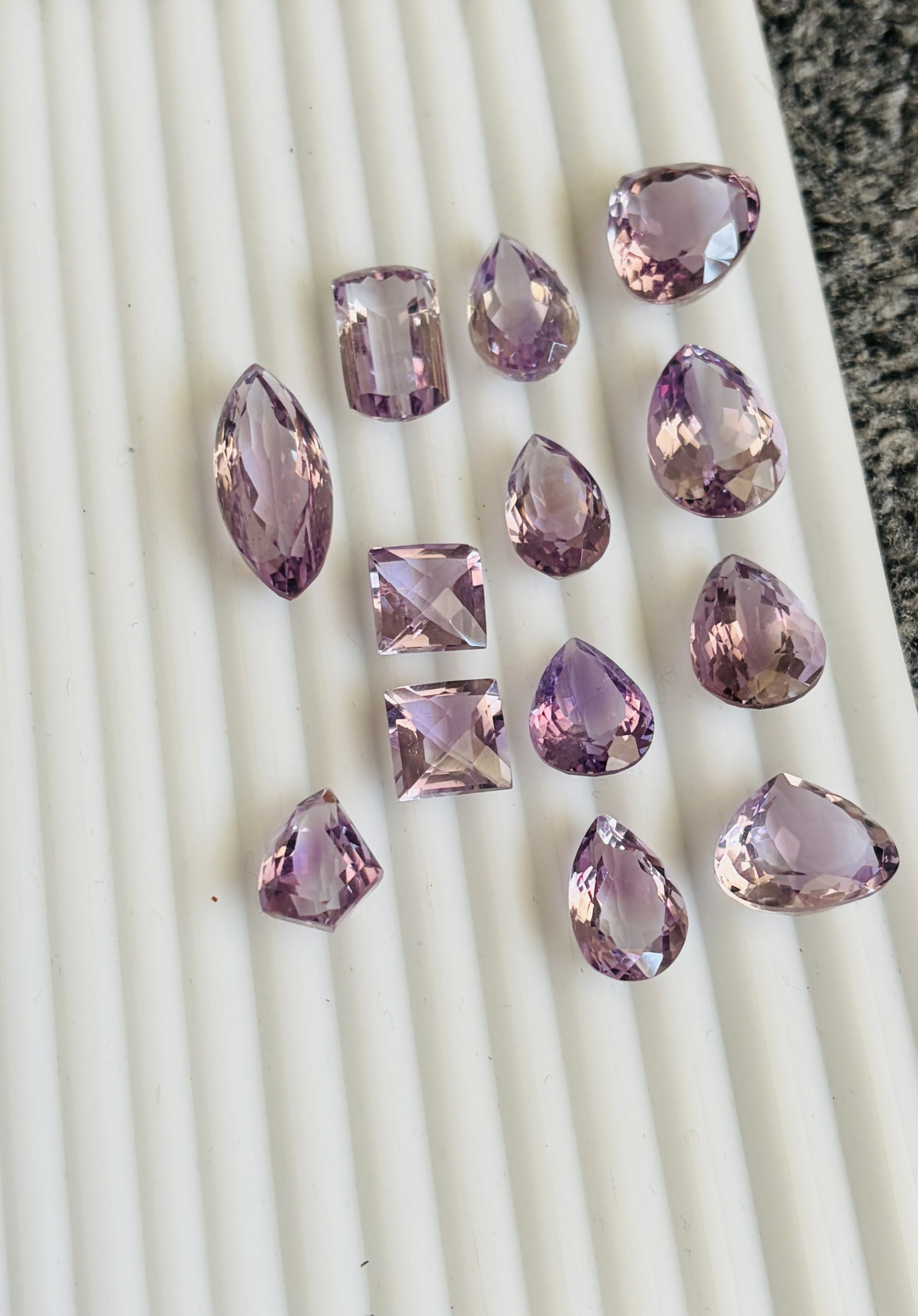128.10ct Natural Pink Amethyst - 4