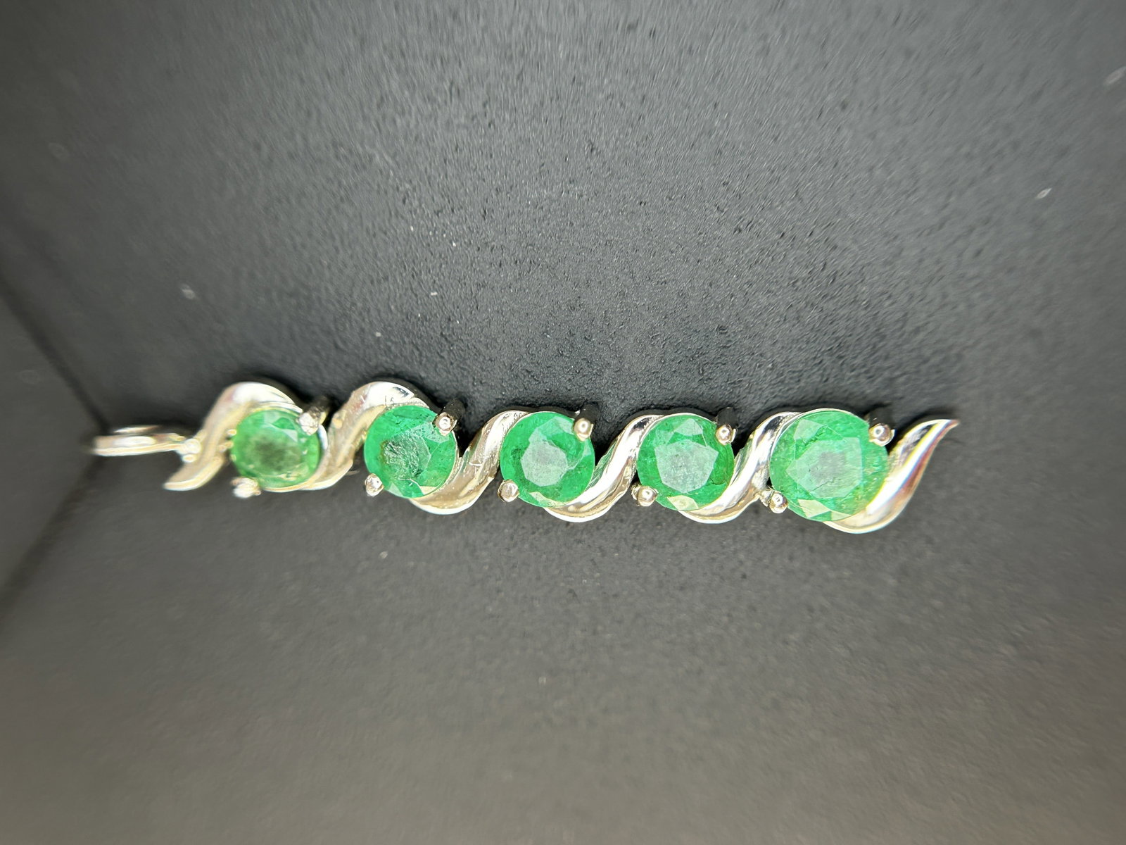 Beautiful 1.17ct Natural Emerald Pendant With Platinum 950 - 2