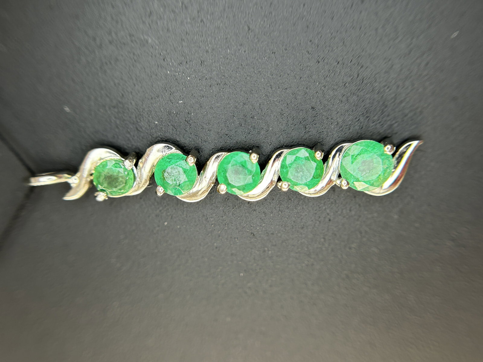 Beautiful 1.17ct Natural Emerald Pendant With Platinum 950 - 7