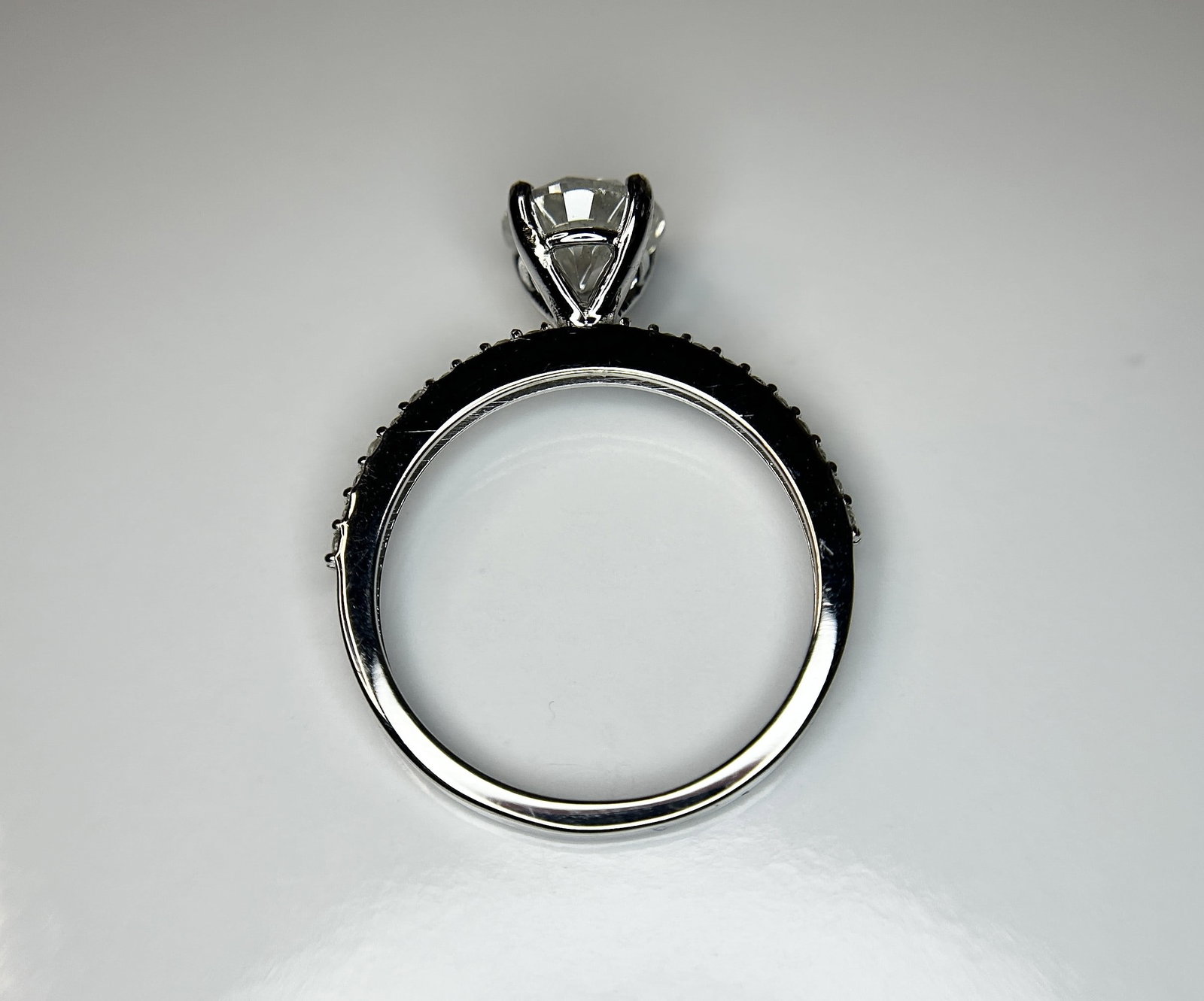 Beautiful 1.82ct Untreated Natural Solitaire Diamond & 18k Gold - 4