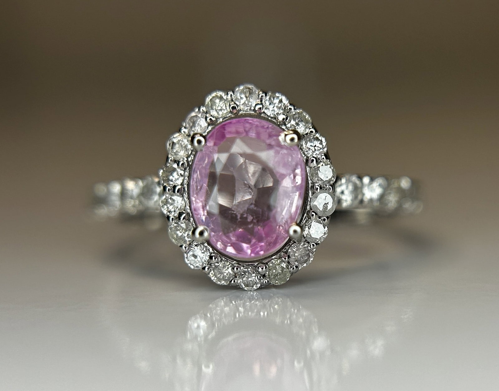 Beautiful Natural Ceylon 1.15ct Pink Sapphire With Diamonds & 18k Gold - 2