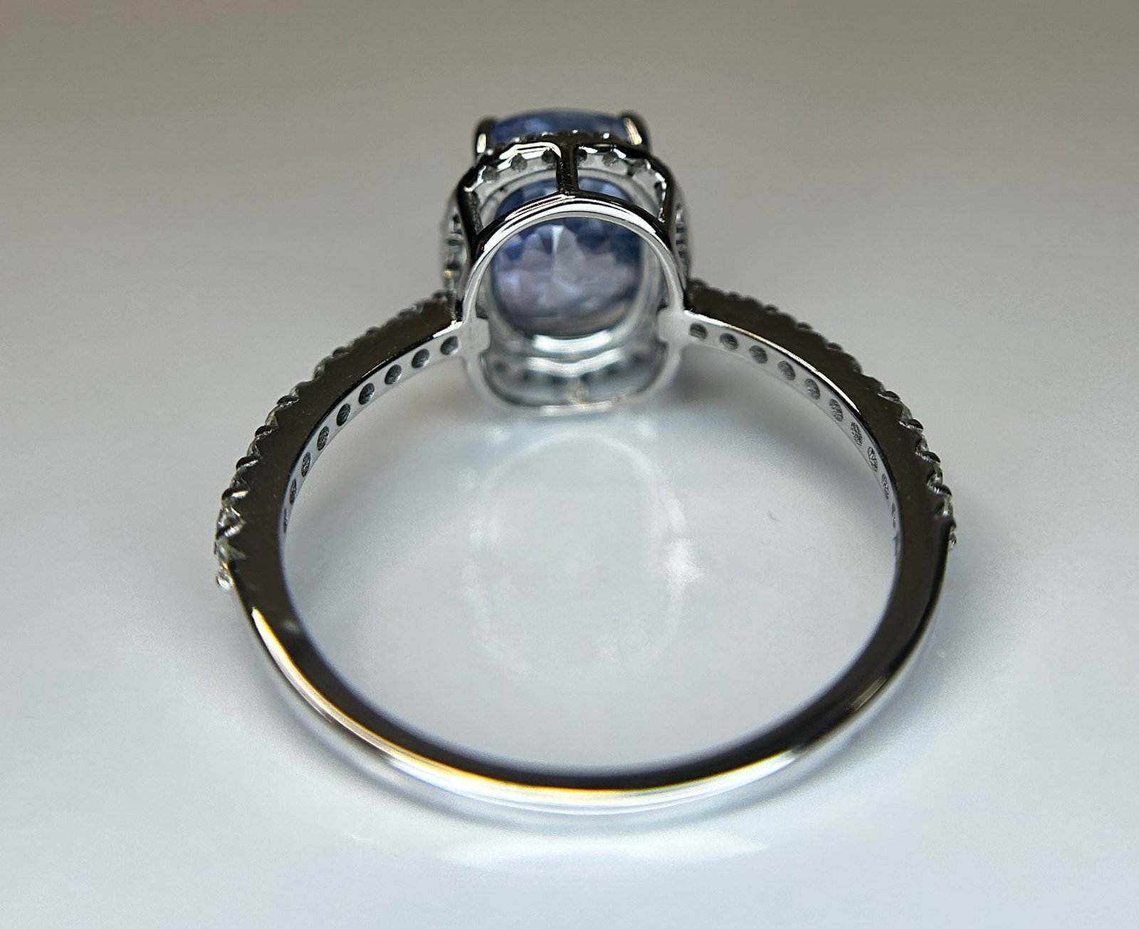 2.83 CT Unheated/Untreated Ceylon Cornflour Blue Sapphire Diamonds & 18k Gold - 3