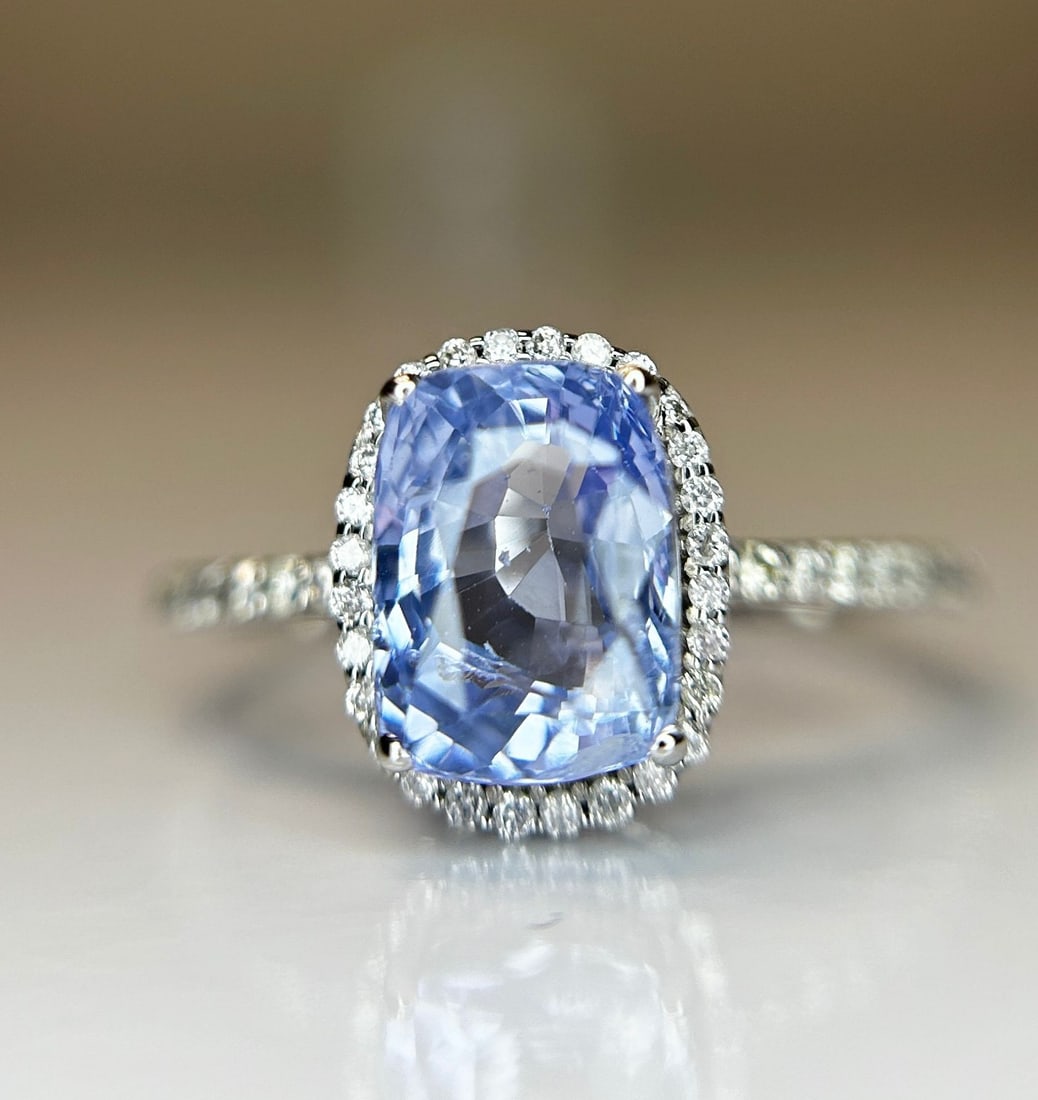 2.83 CT Unheated/Untreated Ceylon Cornflour Blue Sapphire Diamonds & 18k Gold - 8