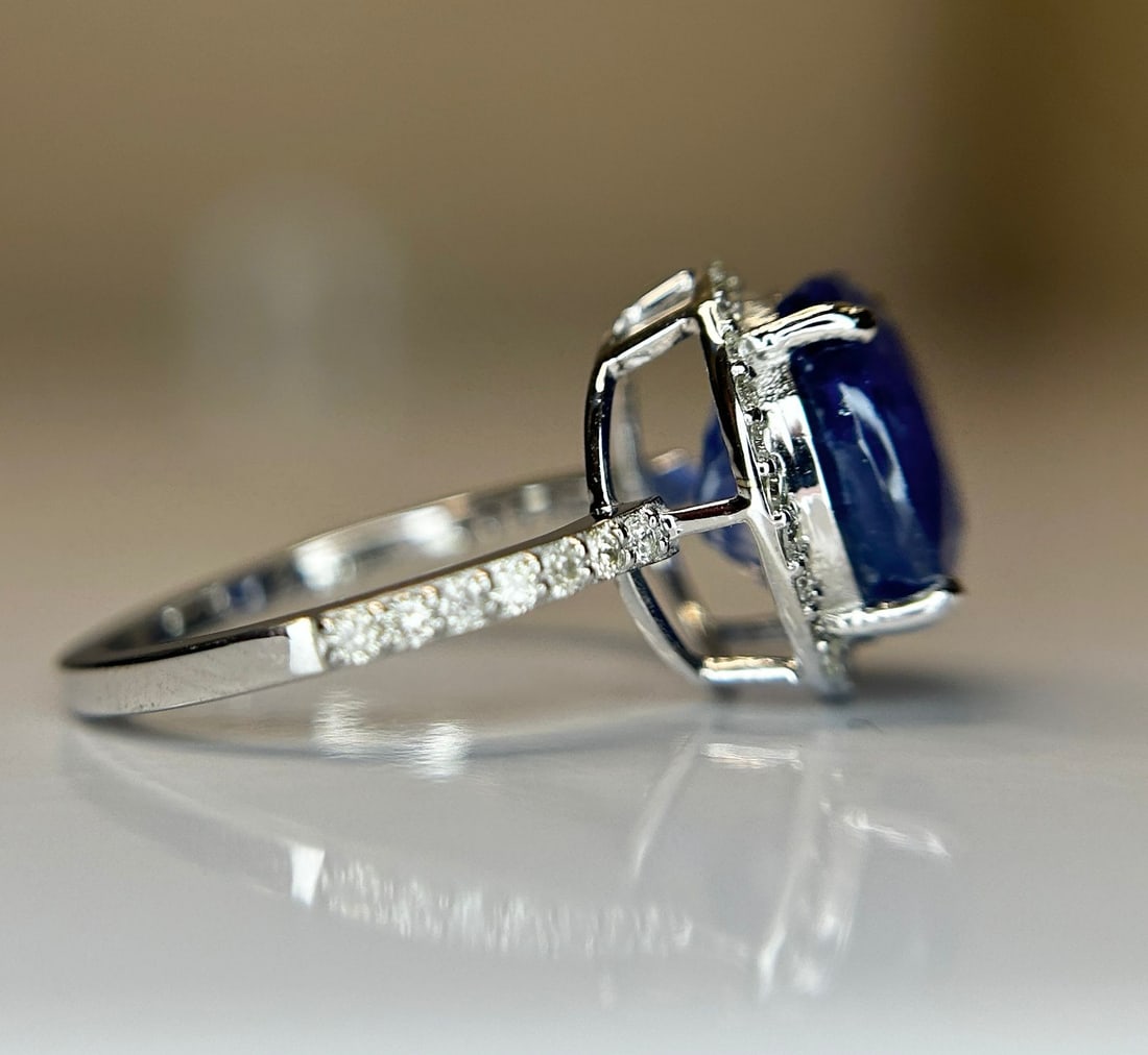 Beautiful 6.62 CT Natural Ceylon Cornflour Blue Sapphire Diamonds & 18k Gold - 3
