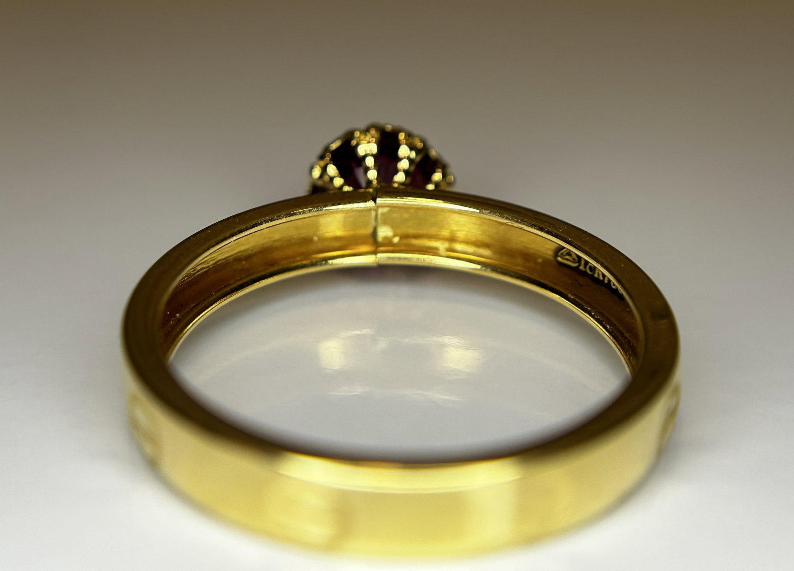 Beautiful 0.90 CT Natural Spinel Ring & 18k Yellow Gold - 5