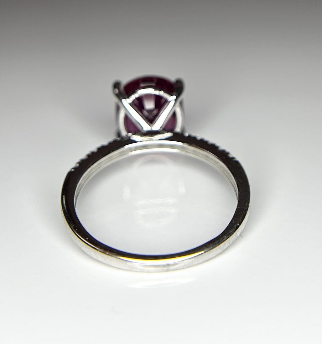 Beautiful 3.60CT Natural Pink Tourmaline With Natural Diamonds & 18k Gold - 7