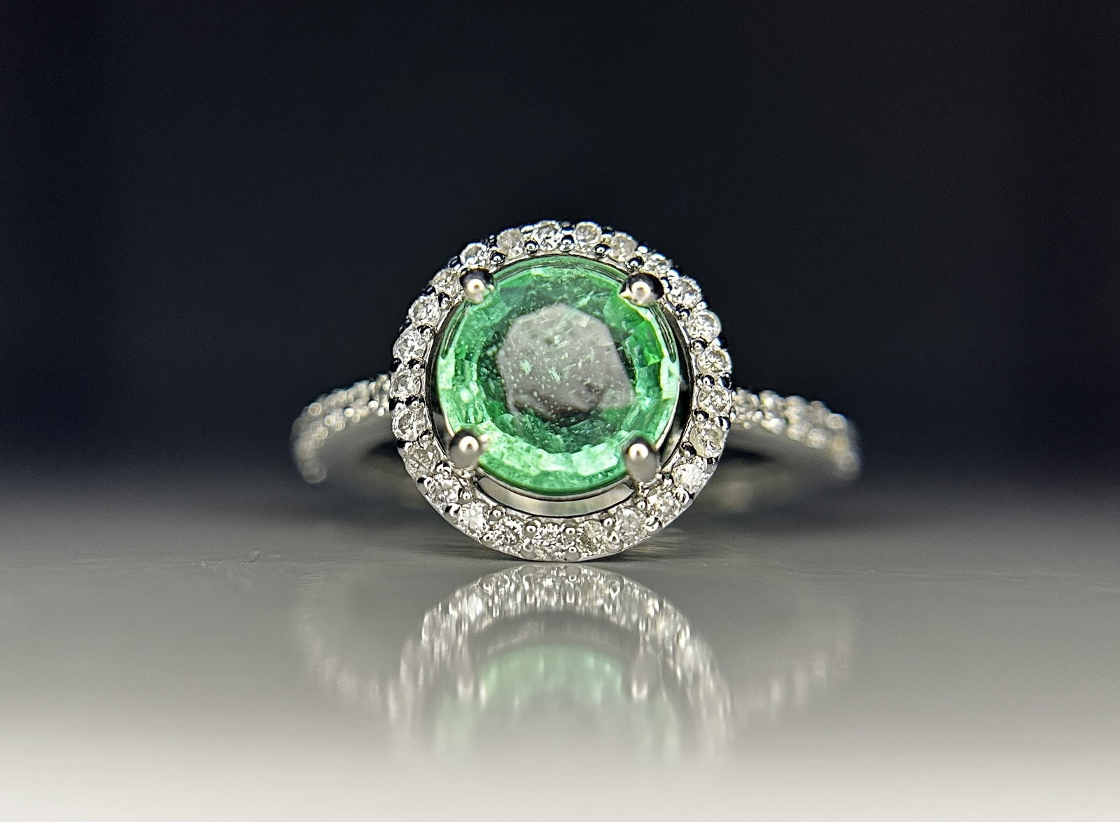 Beautiful 2.07 ct Natural Emerald With Natural Diamonds & 18k Gold - 6