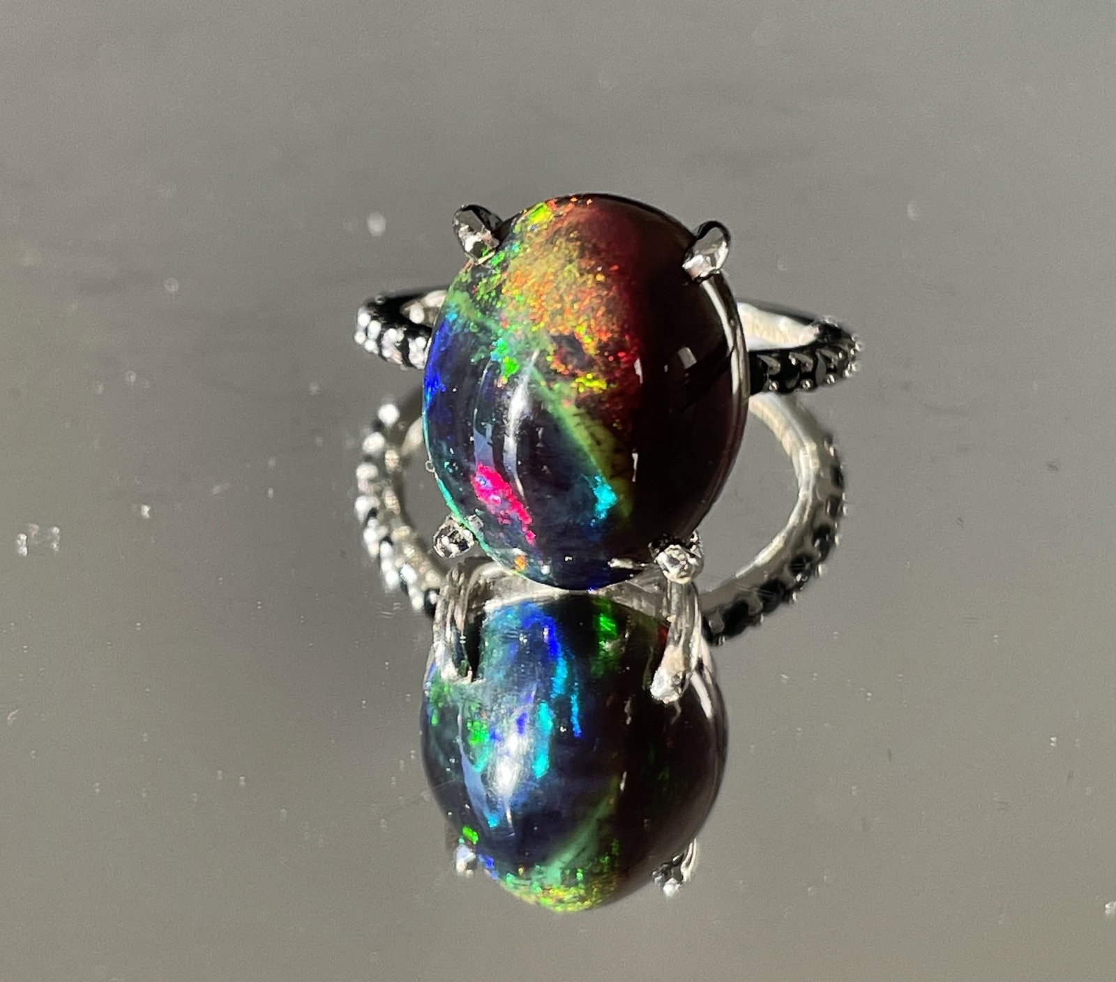 Beautiful 7.45 CT Natural Black Opal Ring With Natural Black Diamond & 18k Gold - 6