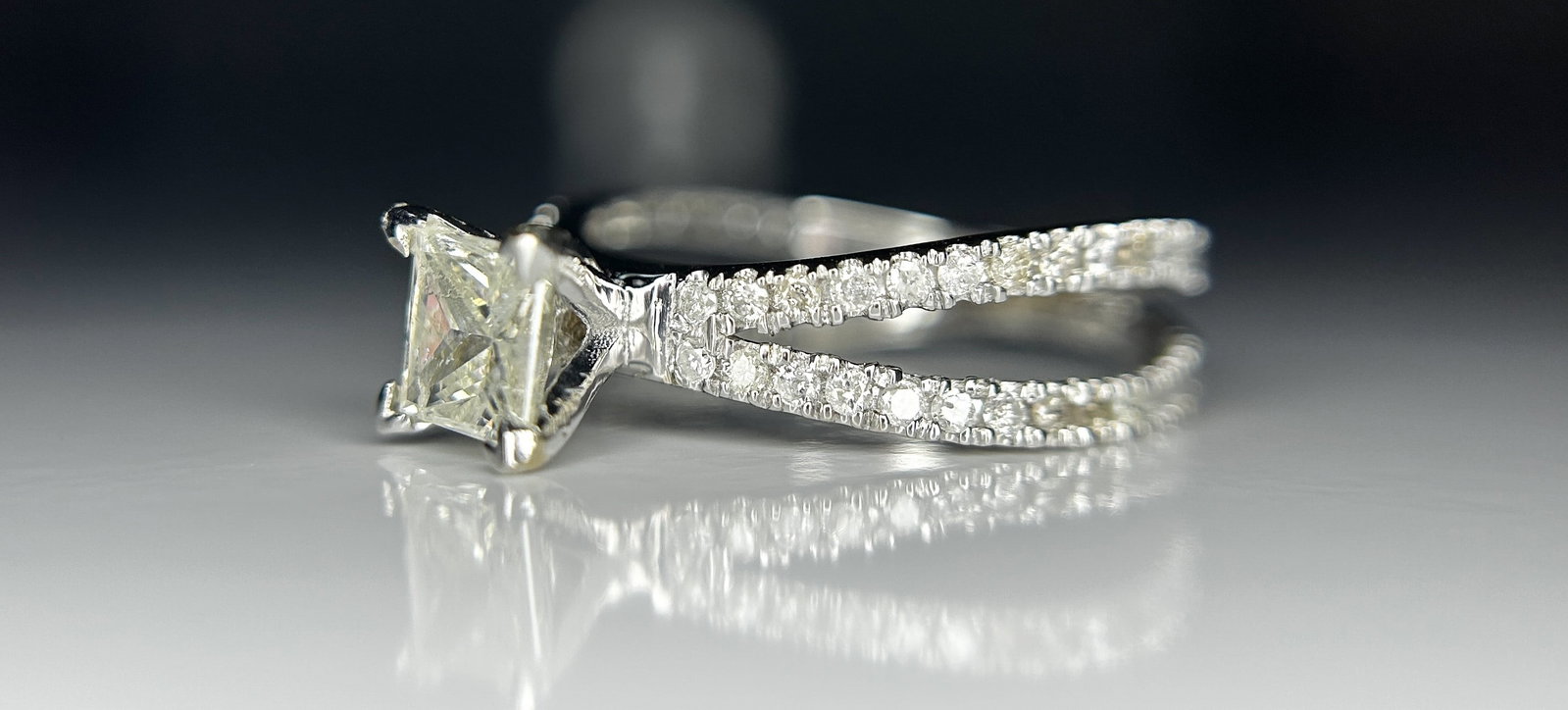 Beautiful 1.17ct Princess Cut Untreated Natural Solitaire Diamond & 18k Gold - 7