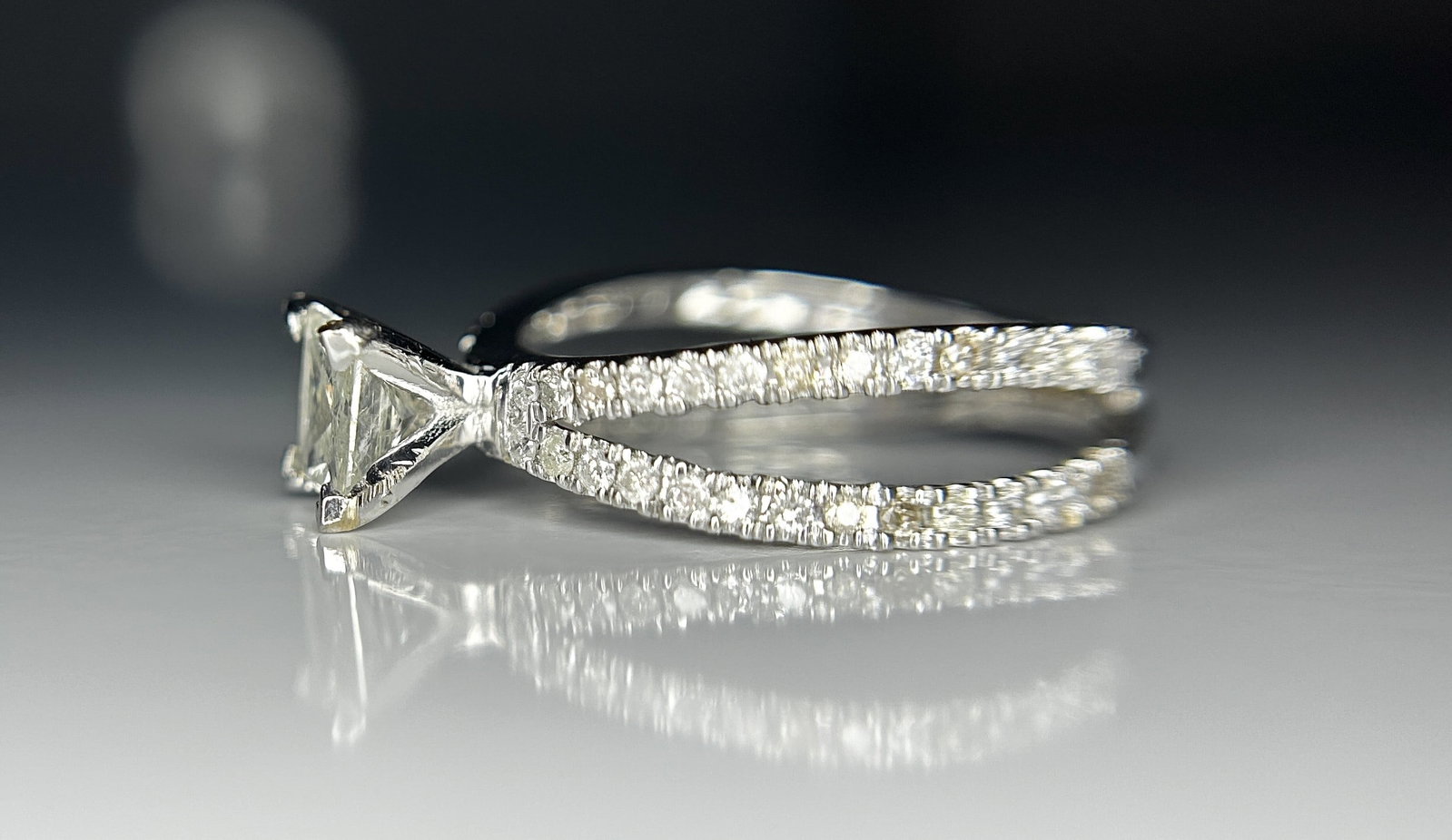 Beautiful 1.17ct Princess Cut Untreated Natural Solitaire Diamond & 18k Gold - 8