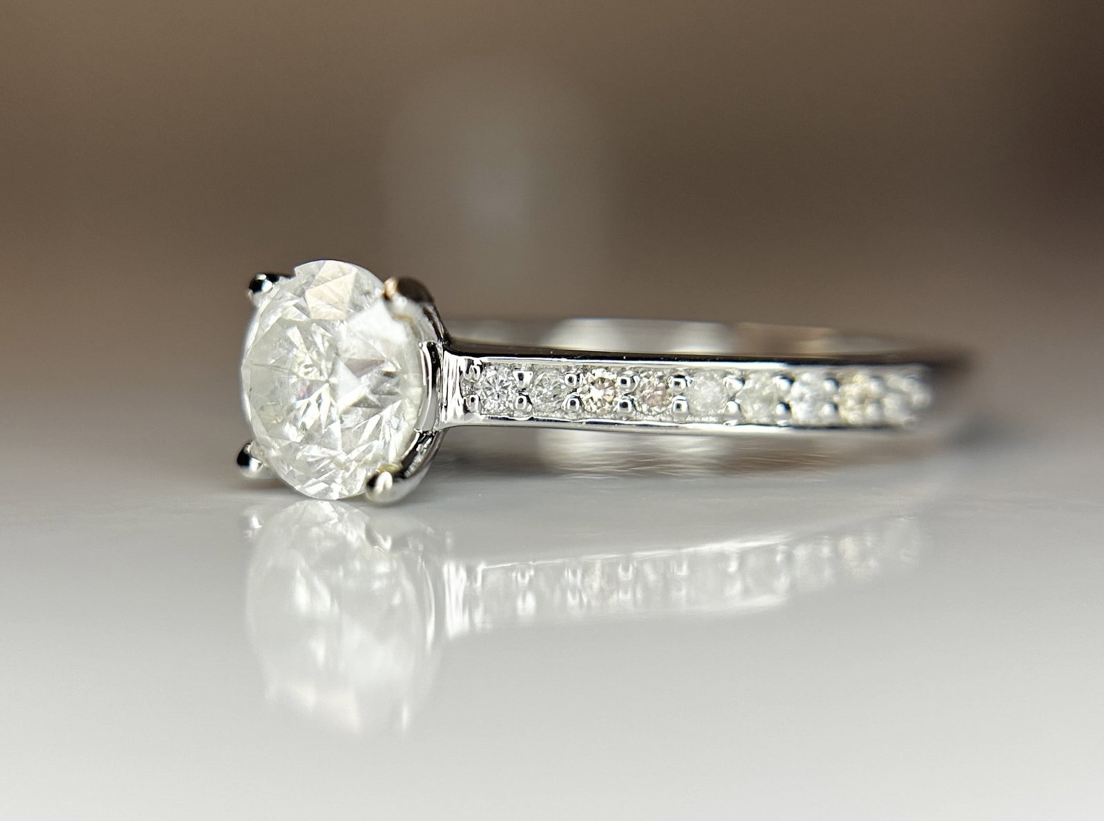 Beautiful 1.21ct Untreated Natural Solitaire Diamond & 18k Gold - 2