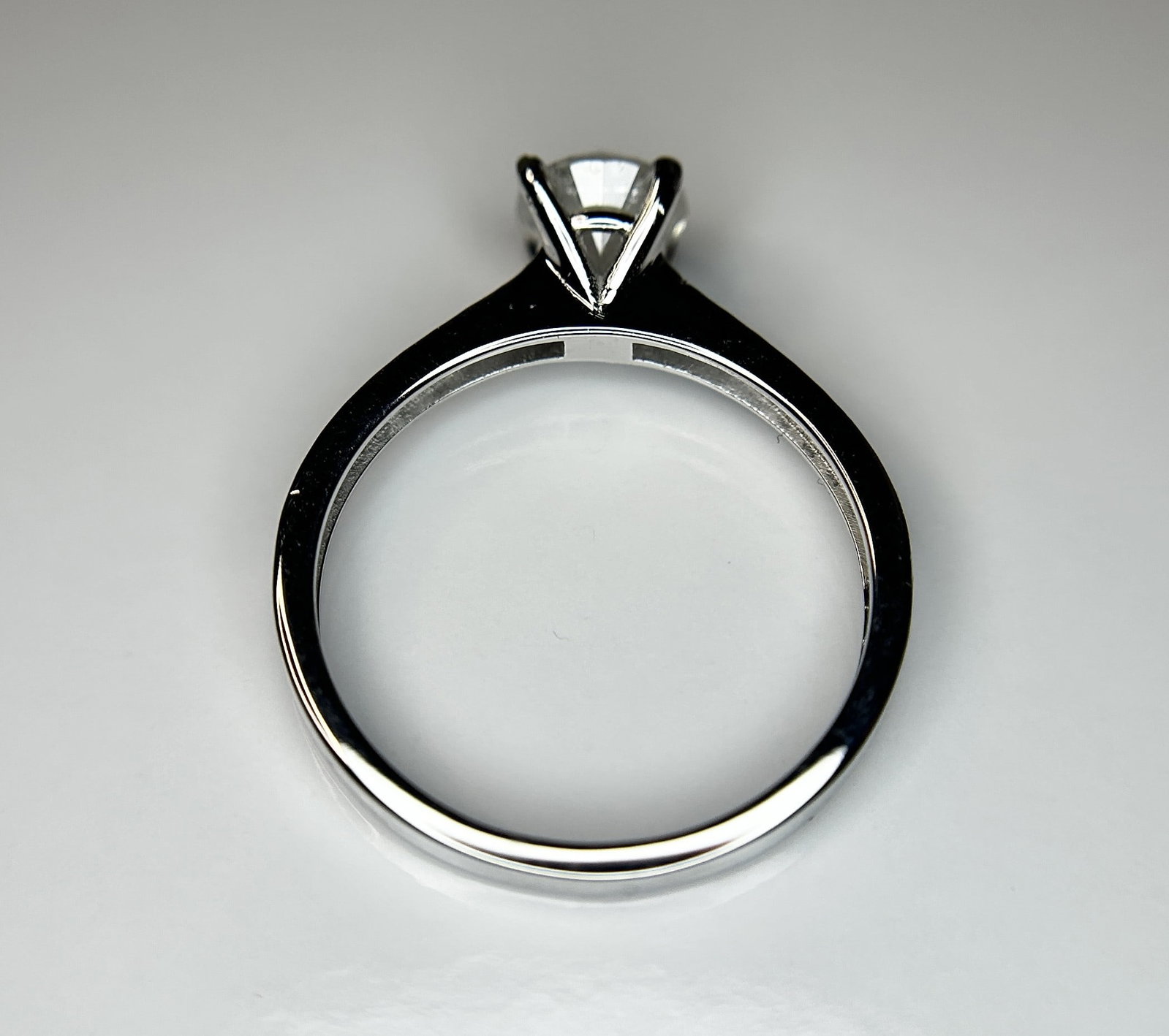 Beautiful 1.21ct Untreated Natural Solitaire Diamond & 18k Gold - 4