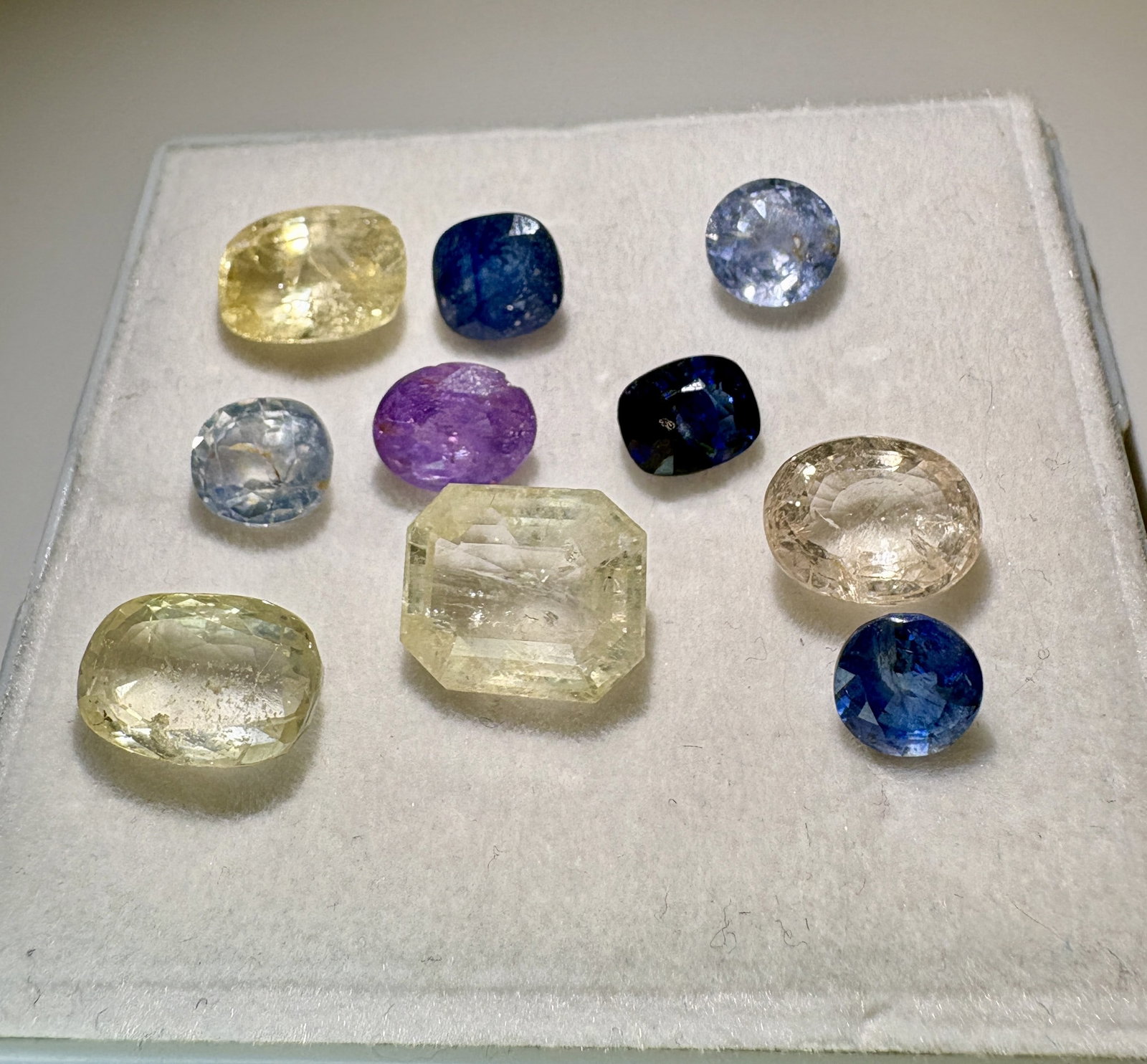 35.05ct Natural Unheated/Untreated Multi Ceylon Sapphire Lot - 10
