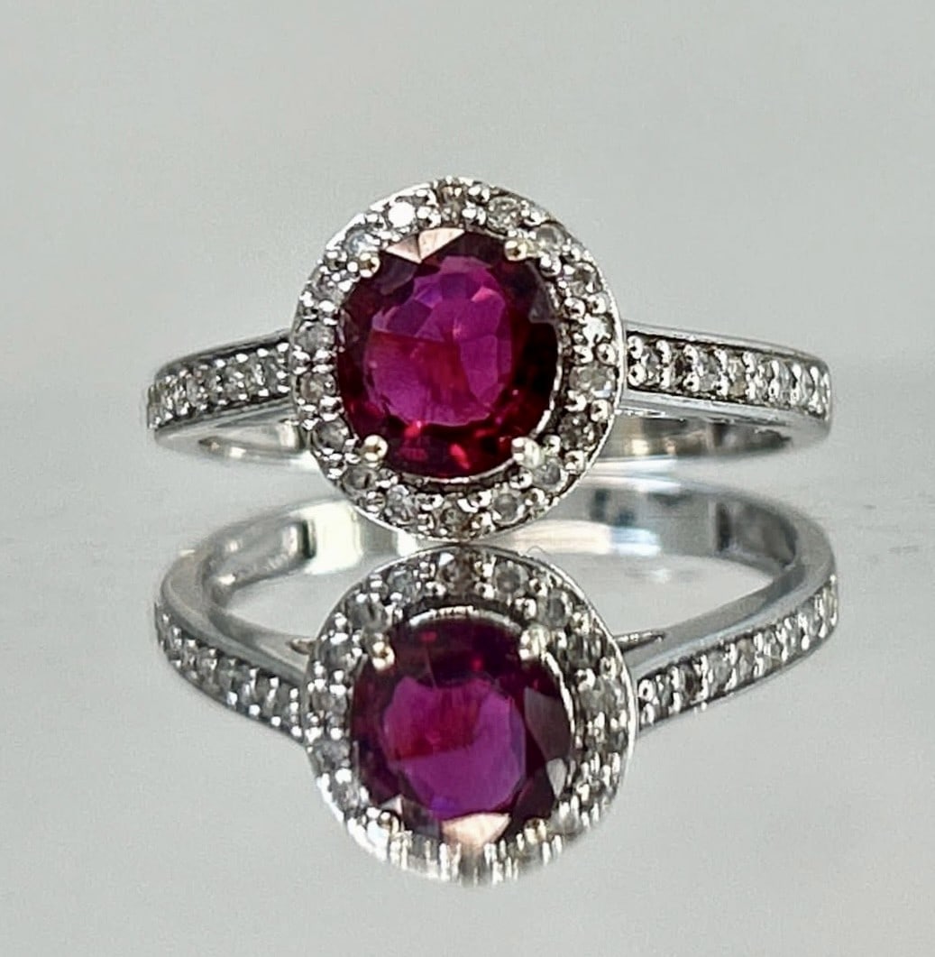 Natural Burma Ruby Unheated/Untreated With Natural Diamonds & 18k Gold - 2