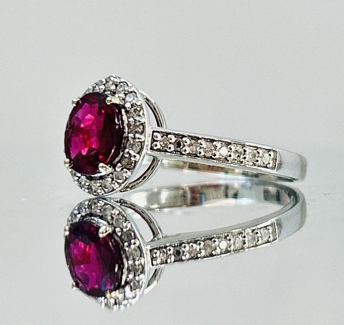 Natural Burma Ruby Unheated/Untreated With Natural Diamonds & 18k Gold - 3
