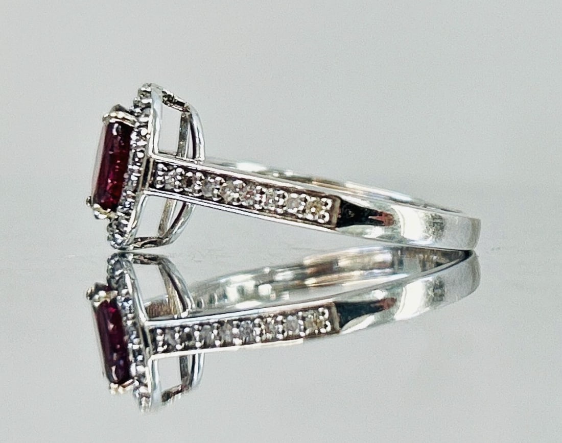 Natural Burma Ruby Unheated/Untreated With Natural Diamonds & 18k Gold - 4