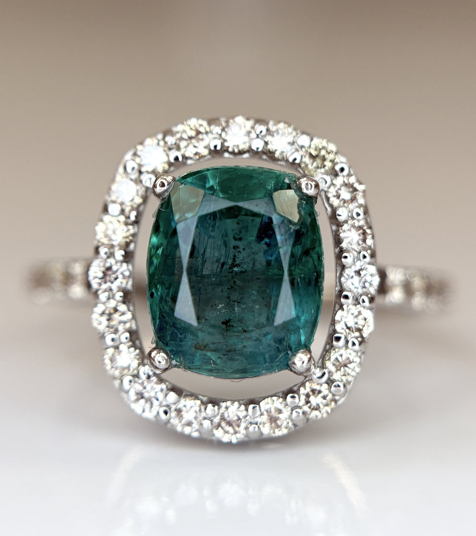 Beautiful 2.25 CT Natural Emerald Ring With Natural Diamonds & Platinum 950 - 4