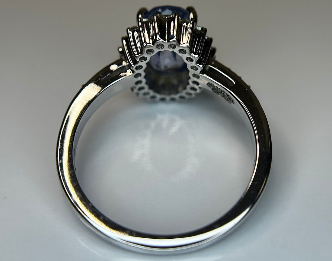 3.13 CT Unheated/Untreated Ceylon Cornflour Blue Sapphire Diamonds & 18k Gold - 7