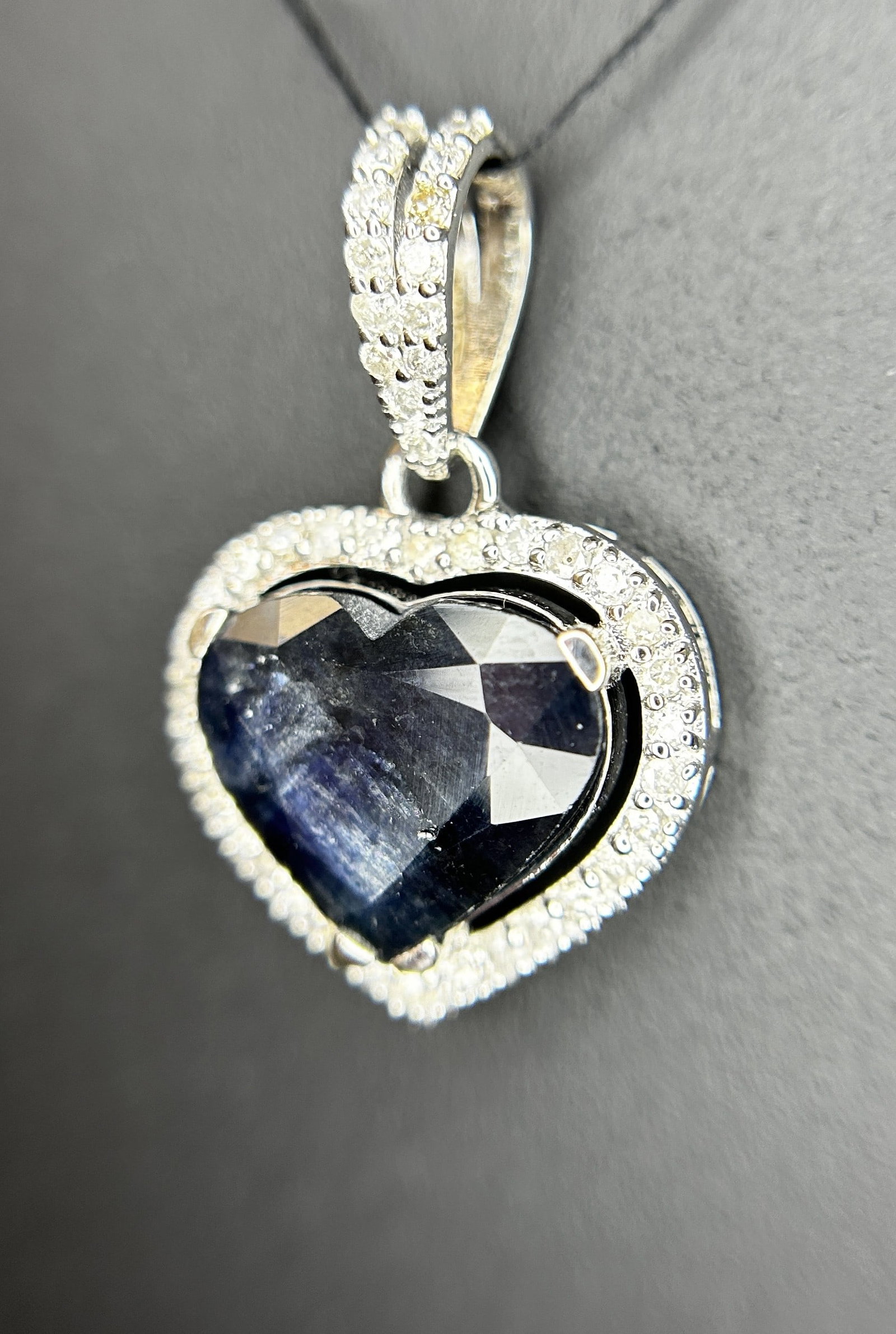 Beautiful 3.17 CT Unheated Ceylon Blue Sapphire With Natural Diamonds & 18k Gold - 7