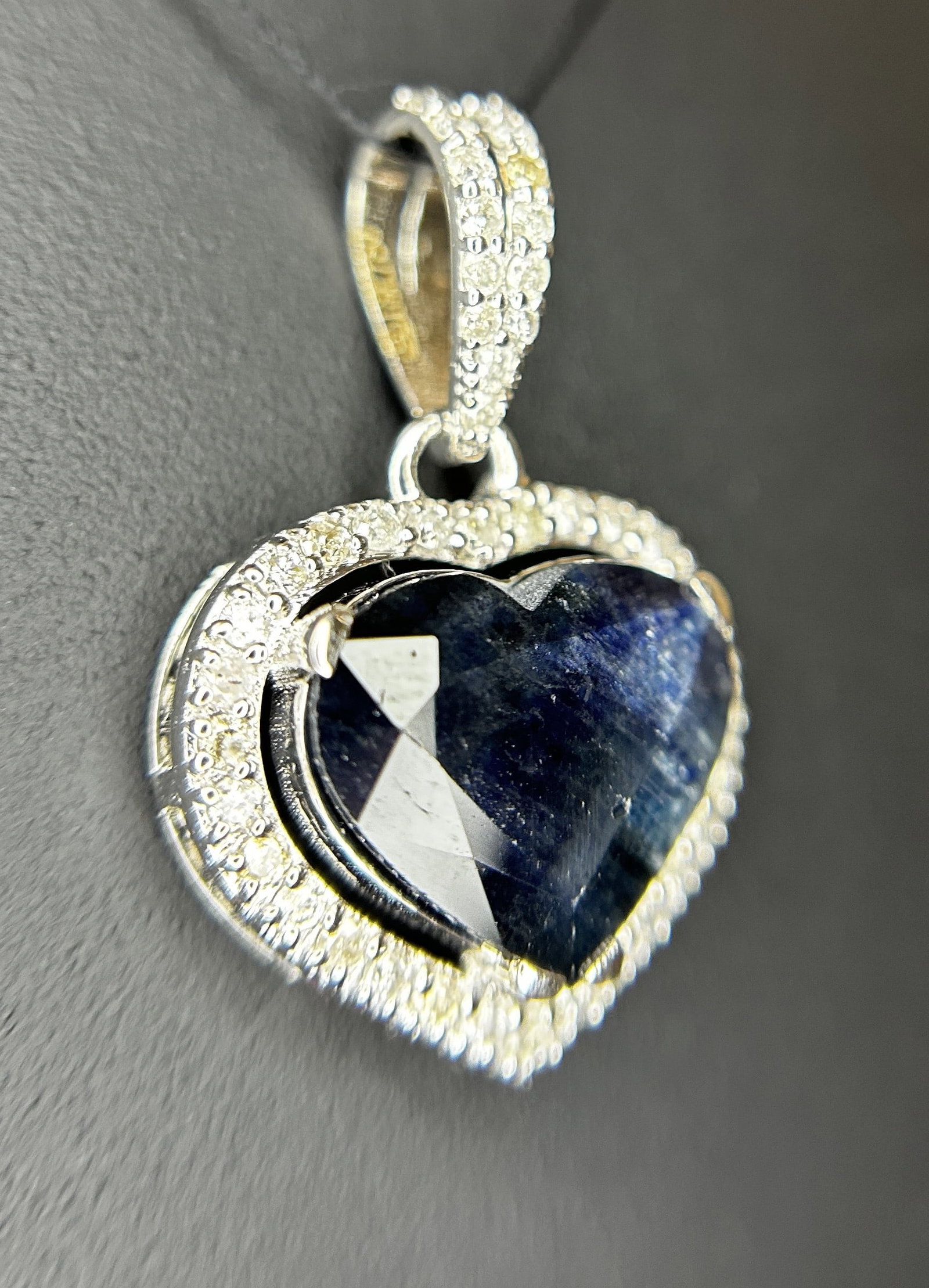 Beautiful 3.17 CT Unheated Ceylon Blue Sapphire With Natural Diamonds & 18k Gold - 8