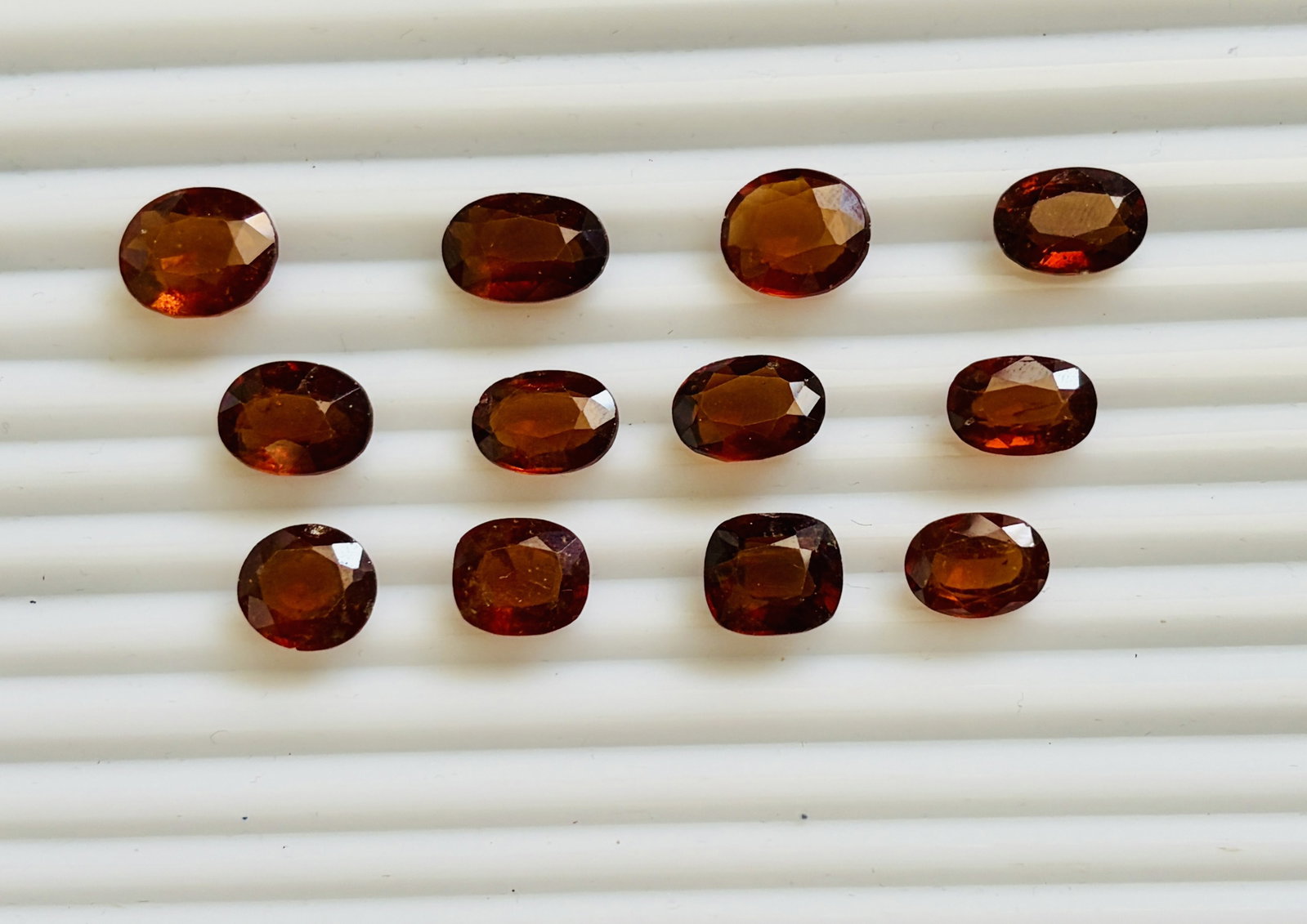 70.05ct Natural Garnet: Title: 70.05ct Natural Garnet Description: 70.05ct Natural Garnet Condition: New Delivery option: Collection & Delivery Location: LU5 Category: Jewellery