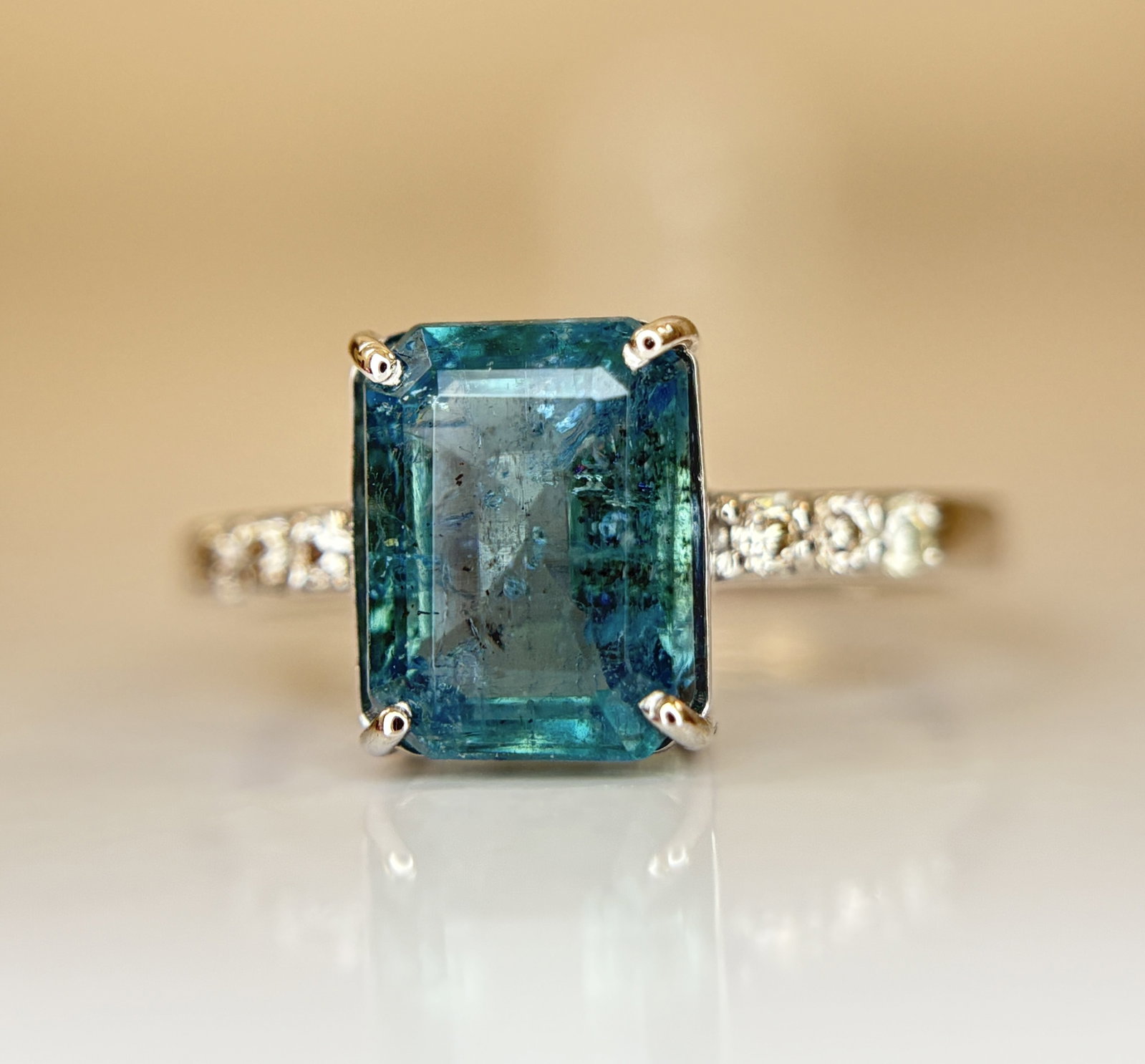 Beautiful 3.50 CT Natural Emerald Ring With Natural Diamonds & Platinum 950 - 2