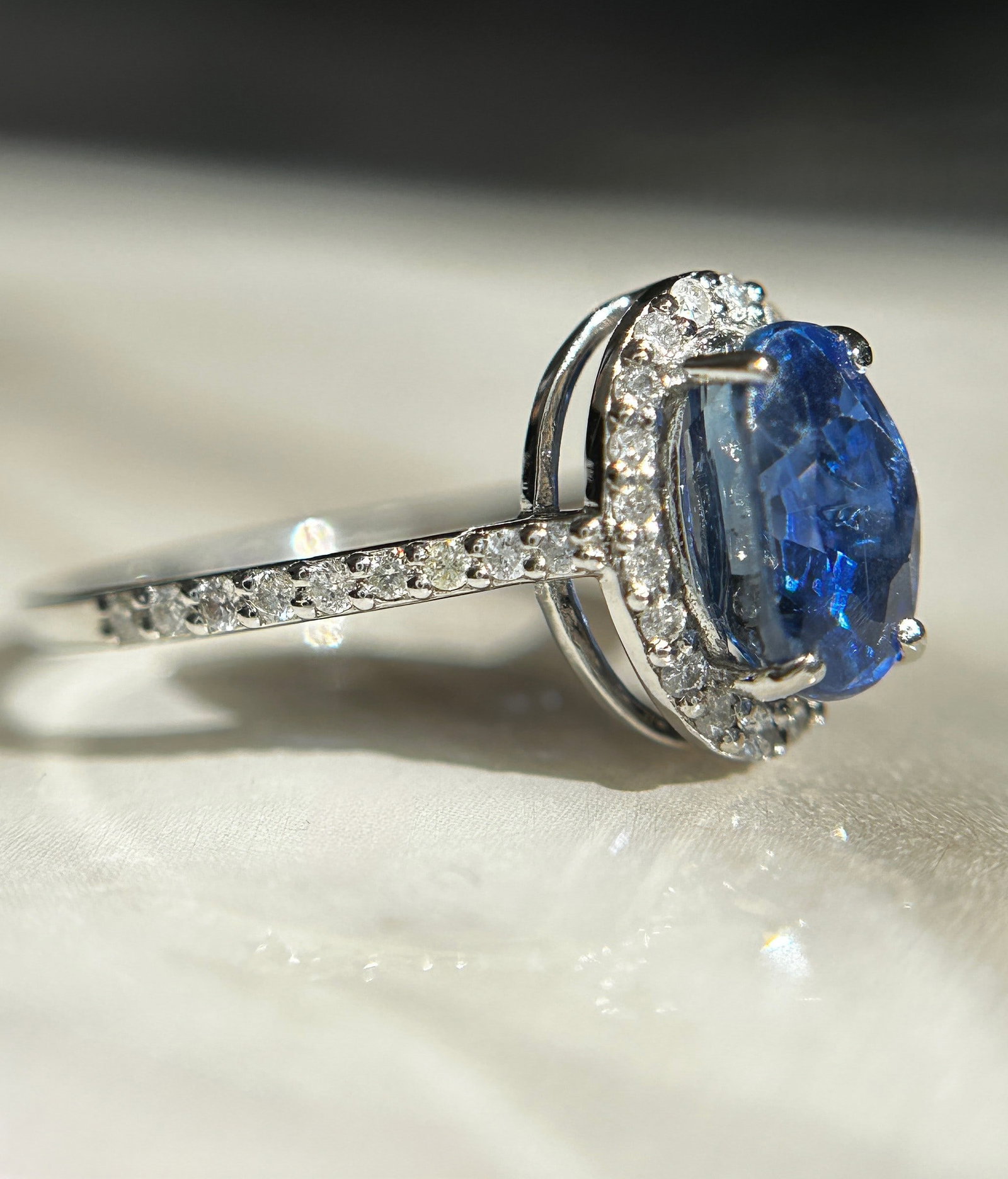 Beautiful 2.24 CT Unheated Burma Blue Sapphire Diamonds & 950 Platinum - 6