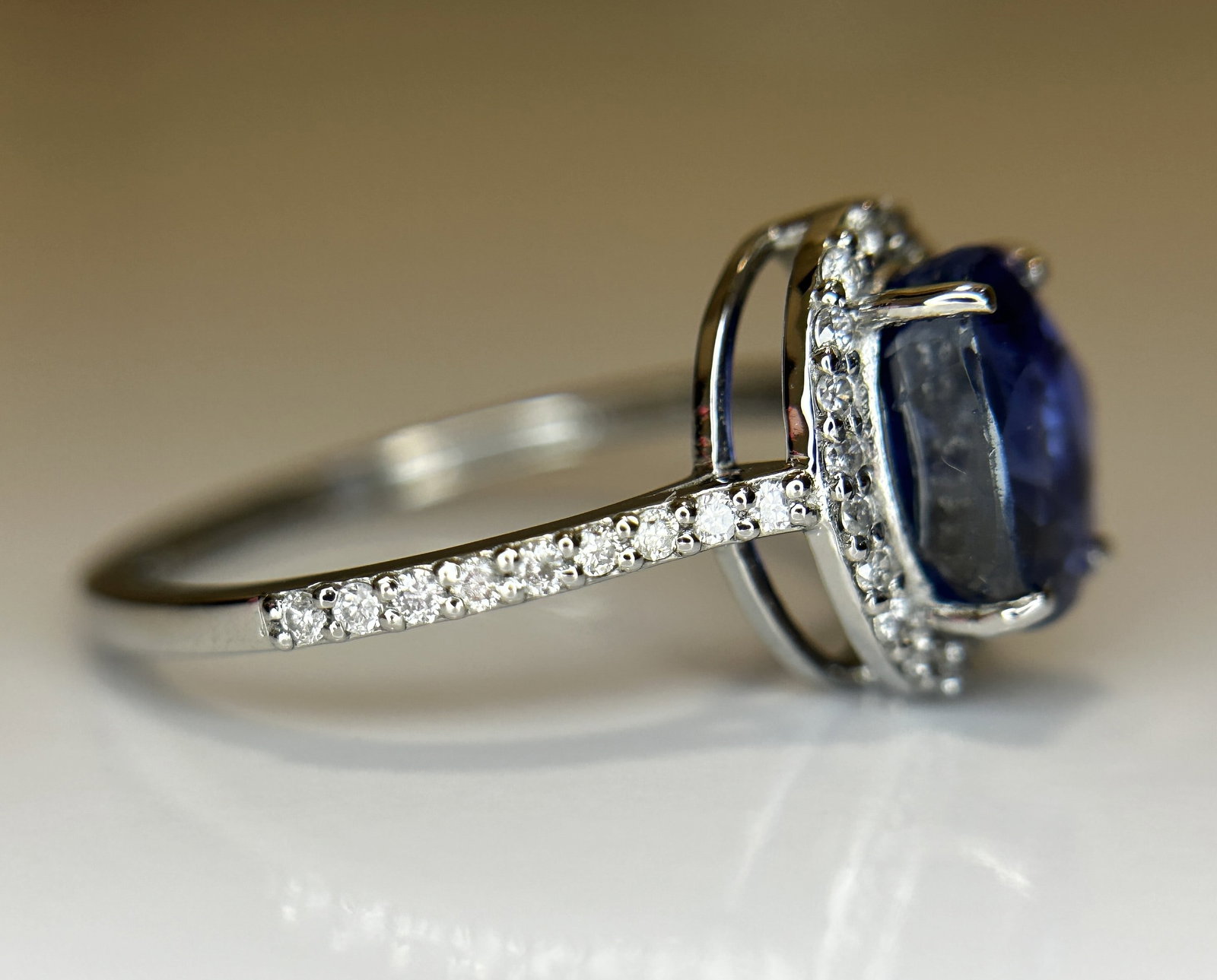 Beautiful 2.24 CT Unheated Burma Blue Sapphire Diamonds & 950 Platinum - 7